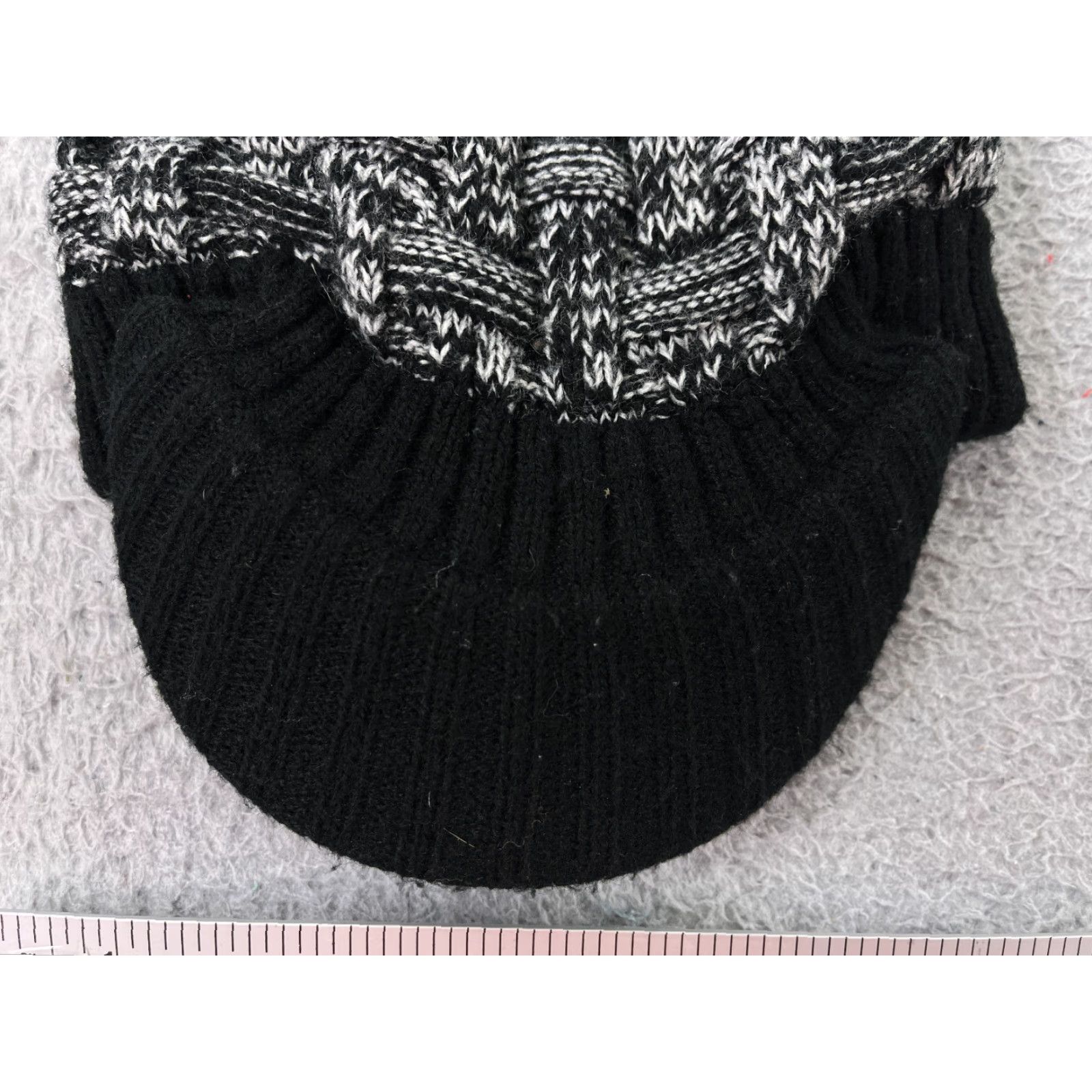 Vintage VINTAGE Beanie Cap Adult One Size Knit Lined White Ski Beanie Hat Unbranded Unisex Adults Adult One Size White Ski Cap Size ONE SIZE - 2 Thumbnail