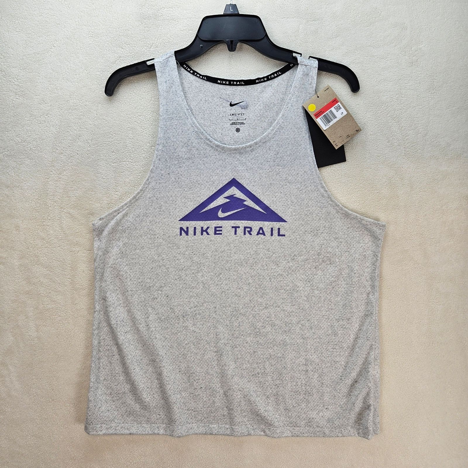 Nike NIKE WOMEN'S LARGE GREY PURPLE TRAIL RUNNING TOP TANK SLEEVE Size L / US 10 / IT 46 - 1 Thumbnail