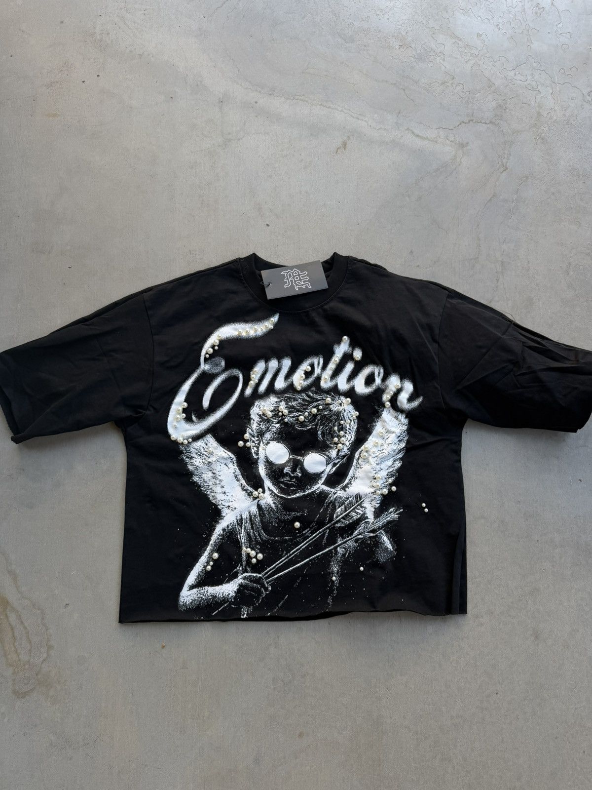 Mixed Emotions Pearl Logo Tee Black Size XL NWT