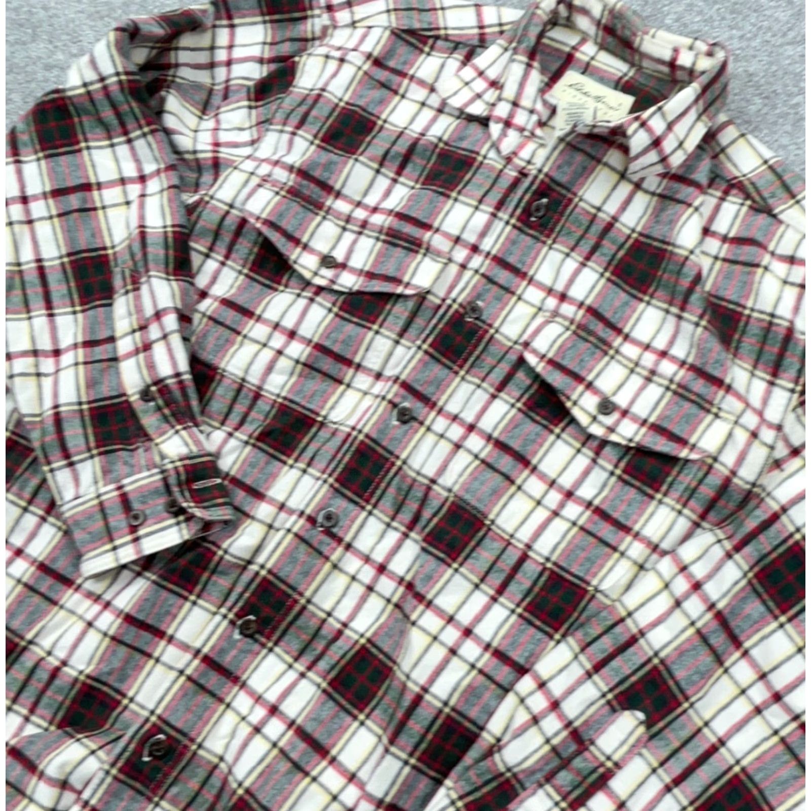 Eddie Bauer VINTAGE Eddie Bauer Flannel Shirt Men Small White Red Plaid Button Up Camp Hiking Adult Size US S / EU 44-46 / 1 - 3 Thumbnail