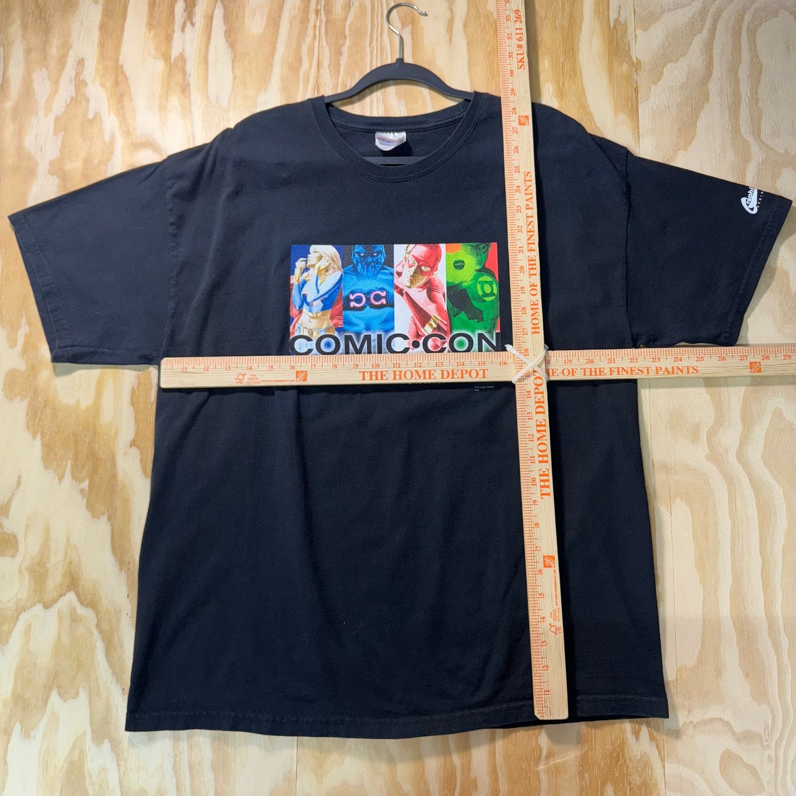 Hanes Vintage Y2K comic con supergirl flash DC superhero t-shirt Size US XL / EU 56 / 4 - 5 Thumbnail