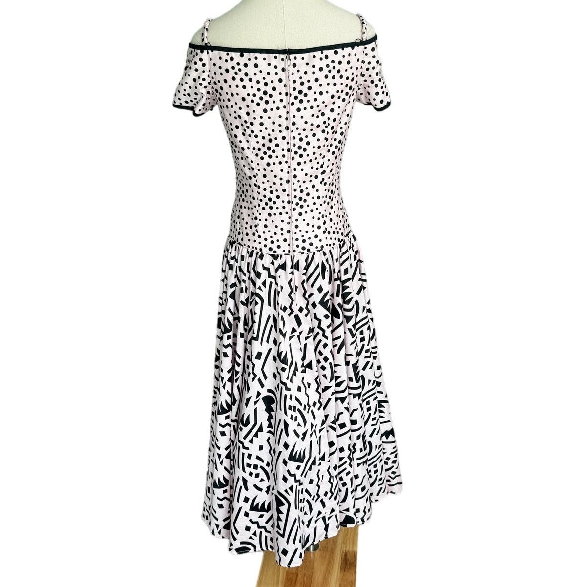 Vintage A.J. Bari vintage polkadot crinoline party dress size 6 Size M / US 6-8 / IT 42-44 - 3 Thumbnail