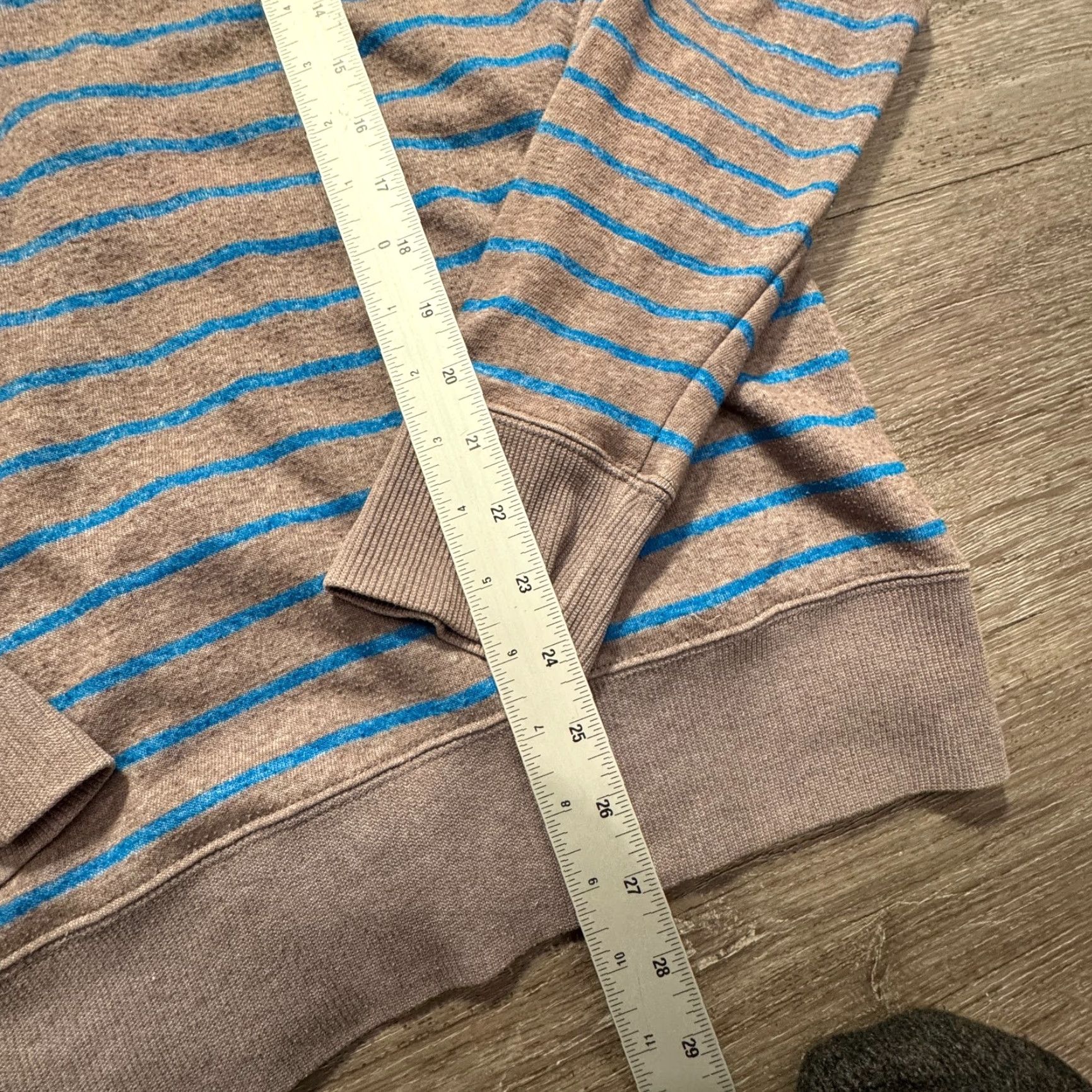Quiksilver VINTAGE Quiksilver Hoodie Mens Small Gray Blue Stripe Full Zip Casual Lounge Hoodie Mens Small Gray Blue Stripe 90s Quiksilver Size US S / EU 44-46 / 1 - 6 Thumbnail