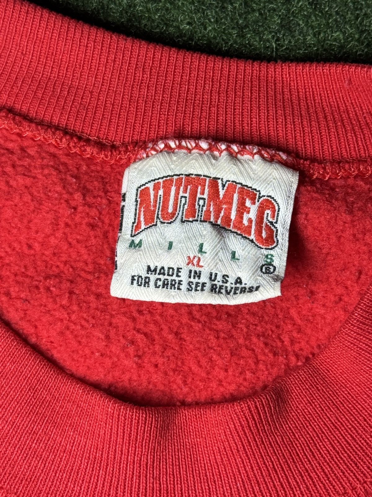 NBA × Nutmeg × Vintage Vintage 90s Chicago Bulls Nutmeg Mills Graphic Crewneck Size US XL / EU 56 / 4 - 4 Thumbnail