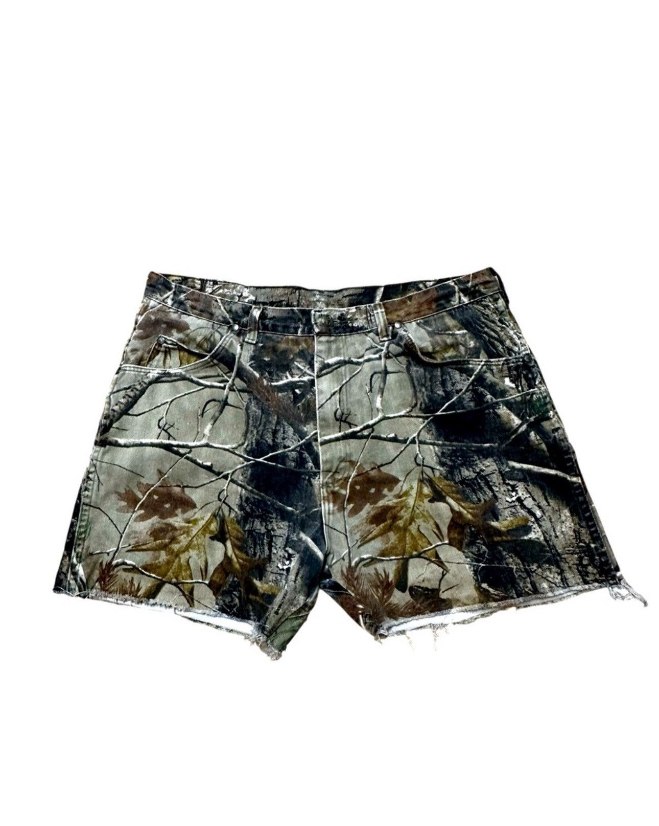 Wrangler Wrangler Pro Gear 38” Camo Realtree Hunting Cut Off Shorts Size US 38 / EU 54 - 1 Thumbnail