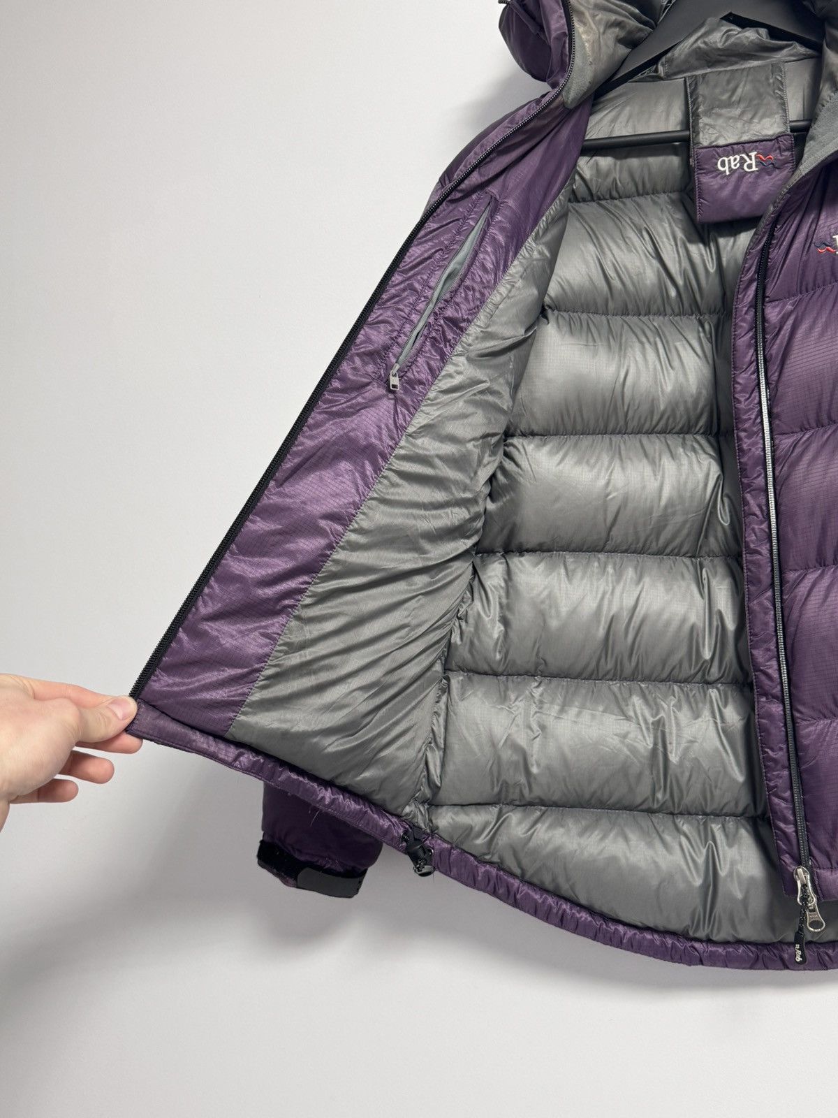 Rab Teal Purple Rab Neutrino Endurance Puffer Jacket UK 10 Size M / US 6-8 / IT 42-44 - 13 Thumbnail
