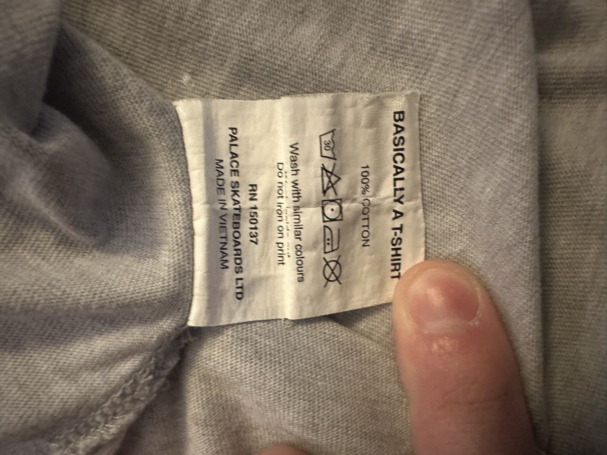 Palace Palace Basically a T-Shirt Size US S / EU 44-46 / 1 - 10 Thumbnail