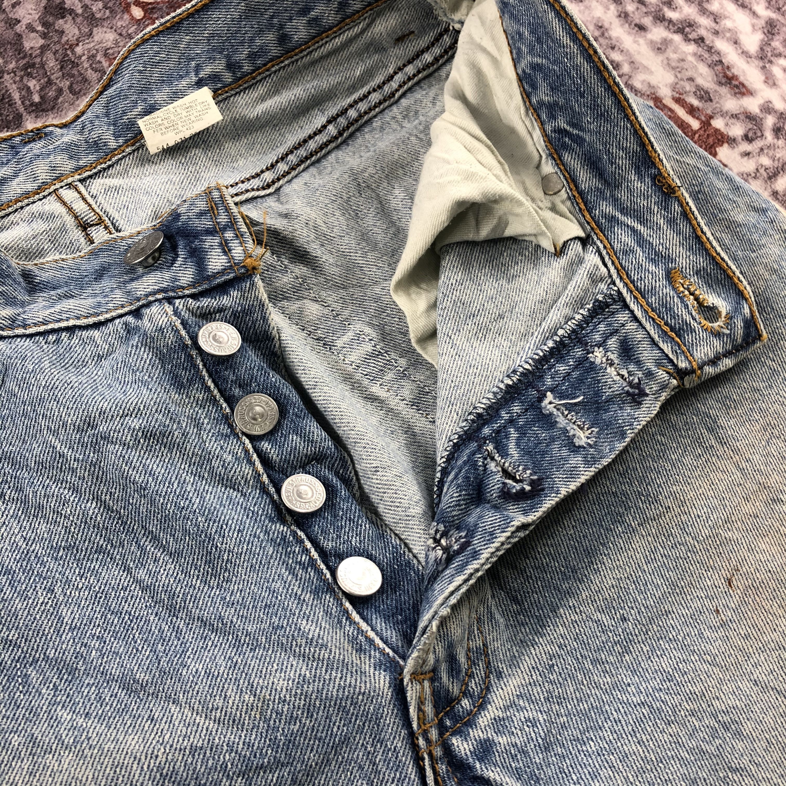Levi's × Vintage Vintage Light Wash Distress Levis 501 Jeans-JM2234 Size US 30 / EU 46 - 15 Thumbnail