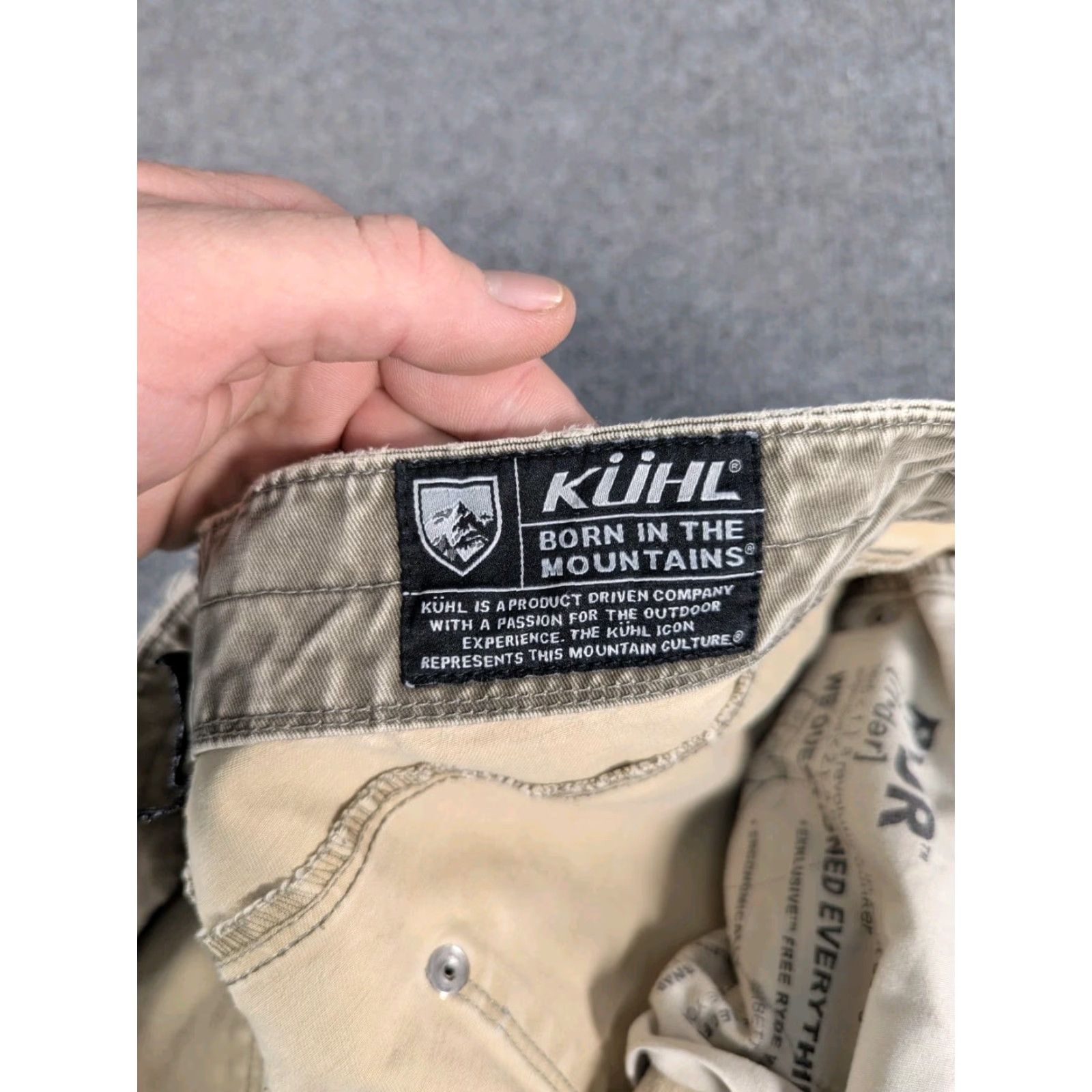 Vintage VINTAGE KUHL RYDR PANTS Men's 42x36 Tan Hiking Work Heavy Duty Chino 5-Pocket Regular Wide-Leg 42 in Inseam Mens Size US 42 / EU 58 - 4 Thumbnail