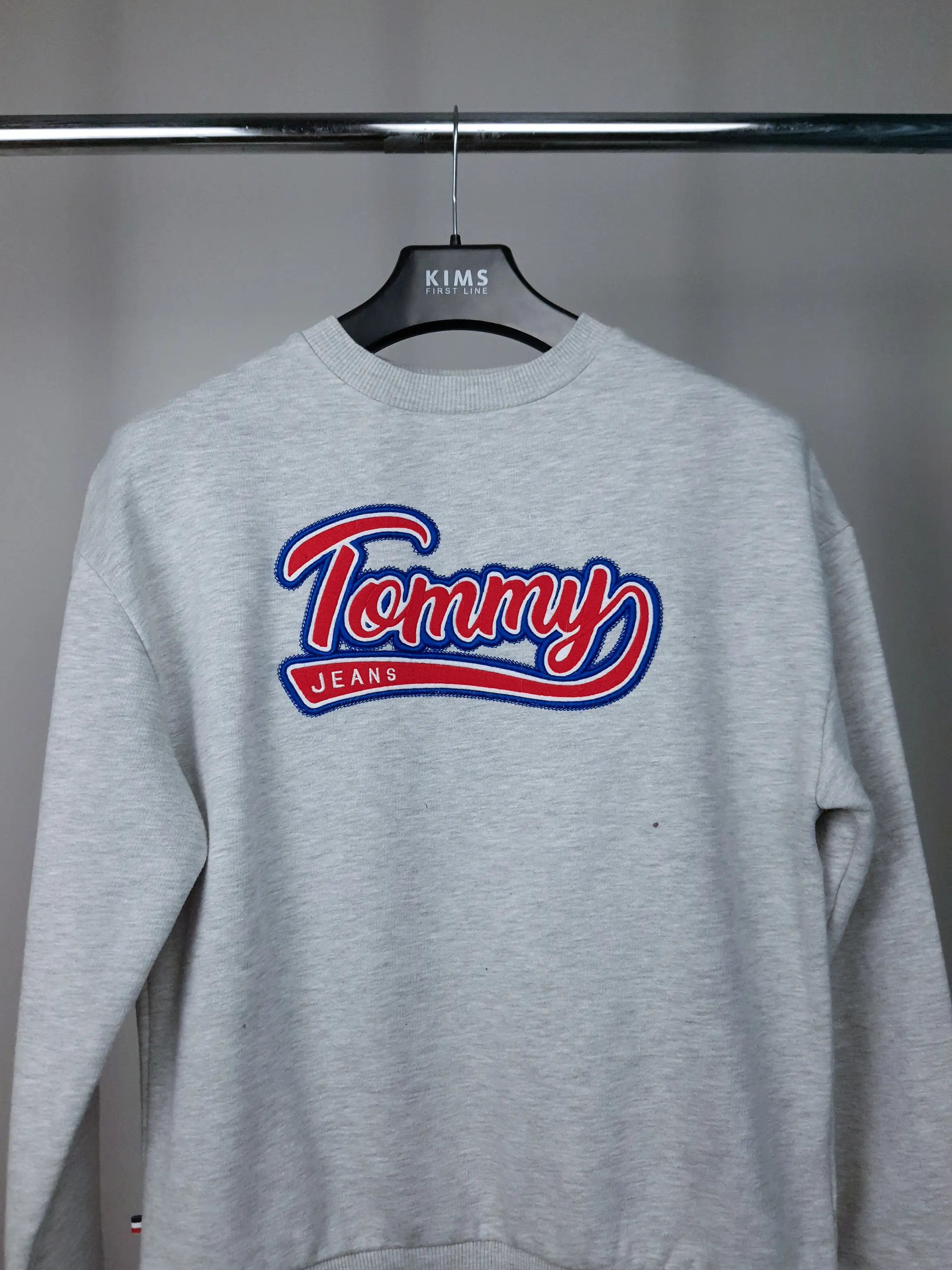 Tommy Hilfiger Tommy Hilfiger Jeans Graphite Gray Big Logo Crewneck Size US S / EU 44-46 / 1 - 4 Thumbnail