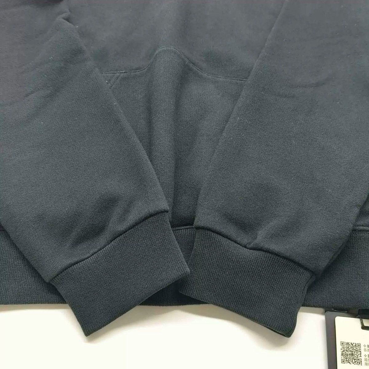 Givenchy Givenchy Distressed Logo Aged Hoodie XS Size US XS / EU 42 / 0 - 4 Thumbnail