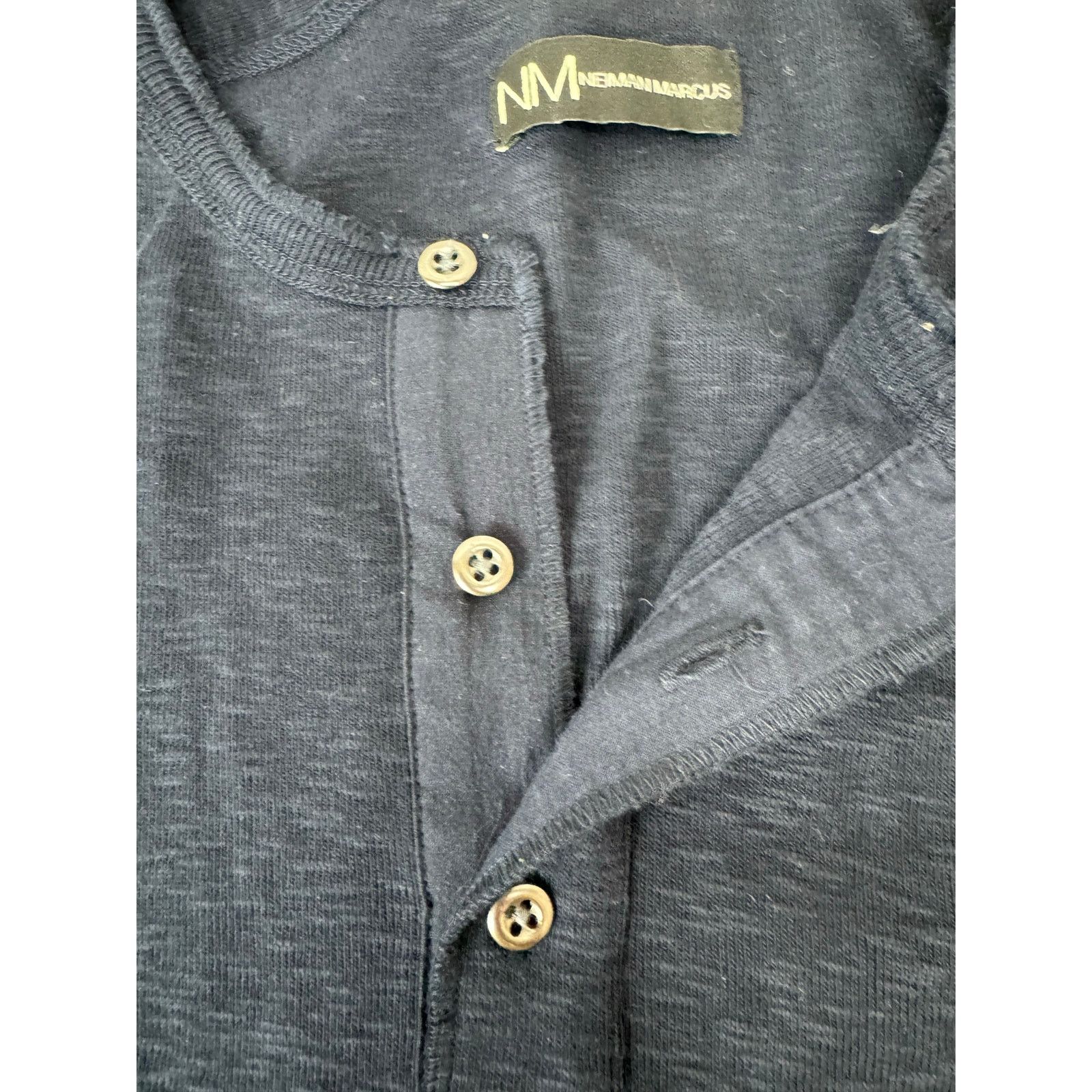 Neiman Marcus NWT Neiman Marcus Knit Henley Navy Blue - Men's Medium Size US M / EU 48-50 / 2 - 7 Thumbnail