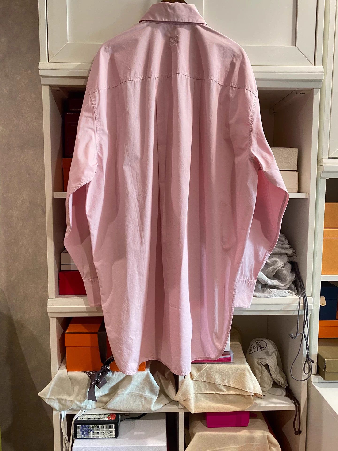 Loewe LOEWE new oversized curved hem shirt 34 Size XS / US 0-2 / IT 36-38 - 2 Thumbnail