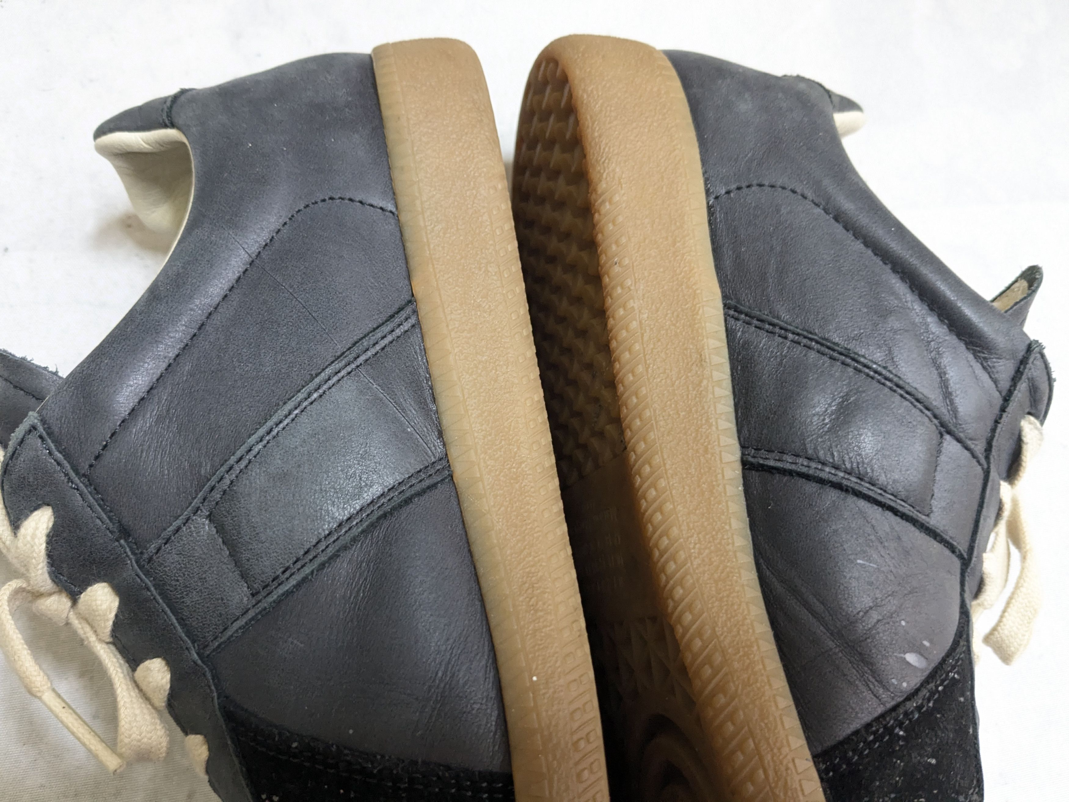 Maison Margiela Maison Margiela Replica GAT Black Paint Splatter 8 41 Low Size US 5 / EU 37 - 13 Thumbnail