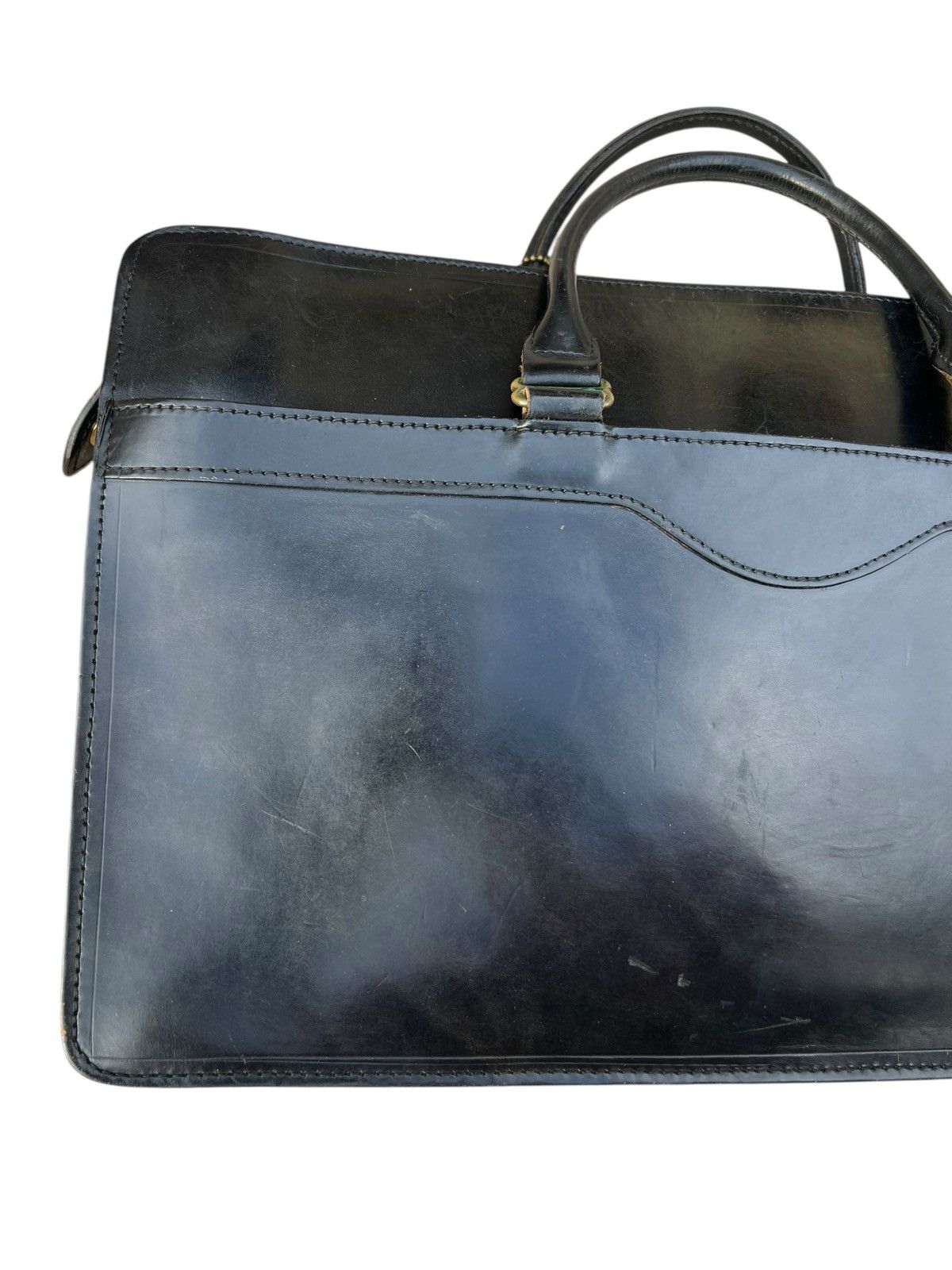 Whitehouse Cox Vintage Whitehouse Cox England Scratches Patina Leather Bag Size ONE SIZE - 10 Thumbnail