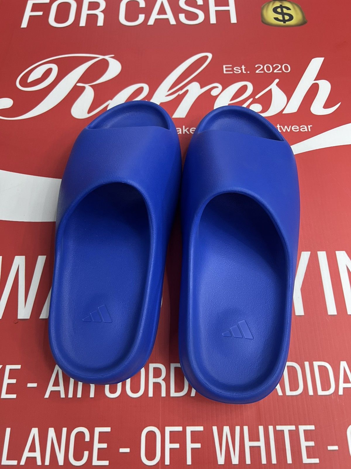 Yeezy Yeezy Slide Azure Size 14 Size US 14 / EU 47 - 7 Thumbnail