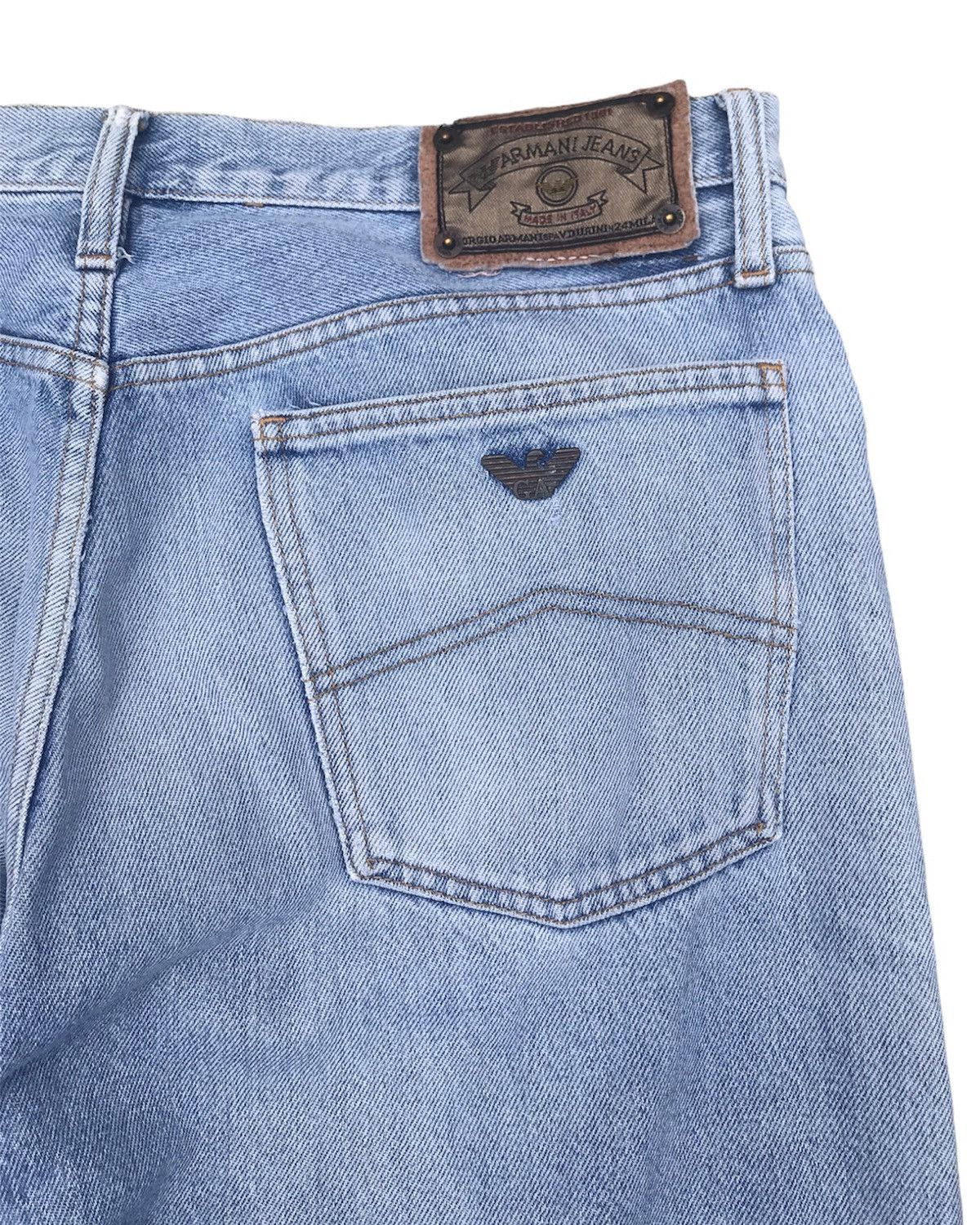 Armani × Giorgio Armani × Vintage Vintage Distressed Armani Jeans Made in Italy Denim Size US 34 / EU 50 - 6 Thumbnail