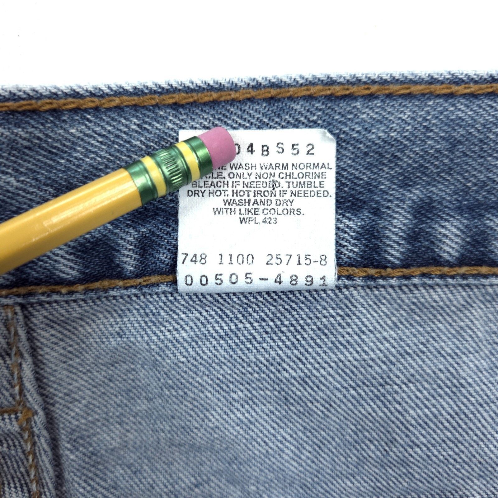 Levi's Vintage Levi's 505 Jeans Mens Size 35x30 Blue USA Made Size US 35 - 4 Thumbnail