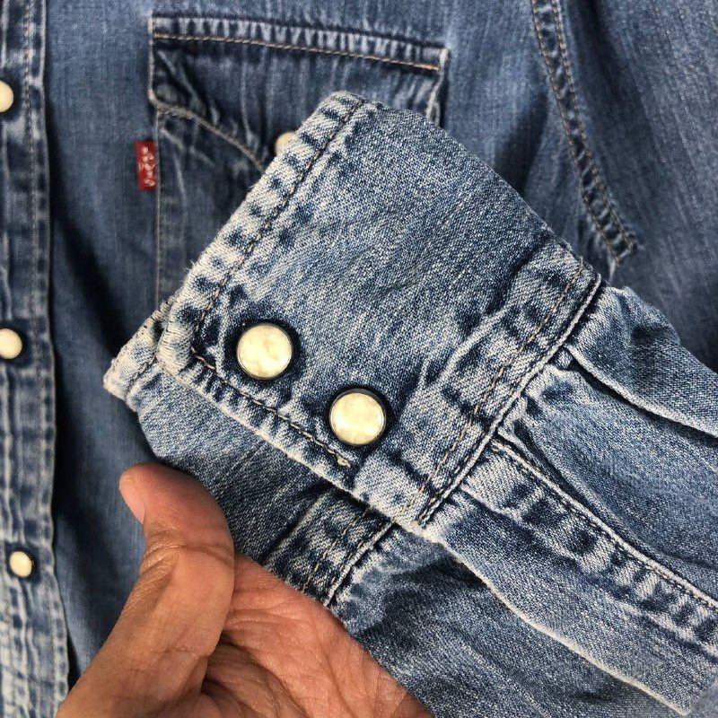 Levi's Vintage Levi's Denim Shirt Size S / US 4 / IT 40 - 7 Thumbnail