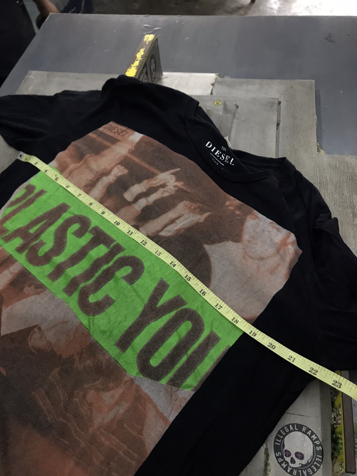 If Six Was Nine × Japanese Brand The Diesel “Plastic You” Tee Size US L / EU 52-54 / 3 - 6 Thumbnail