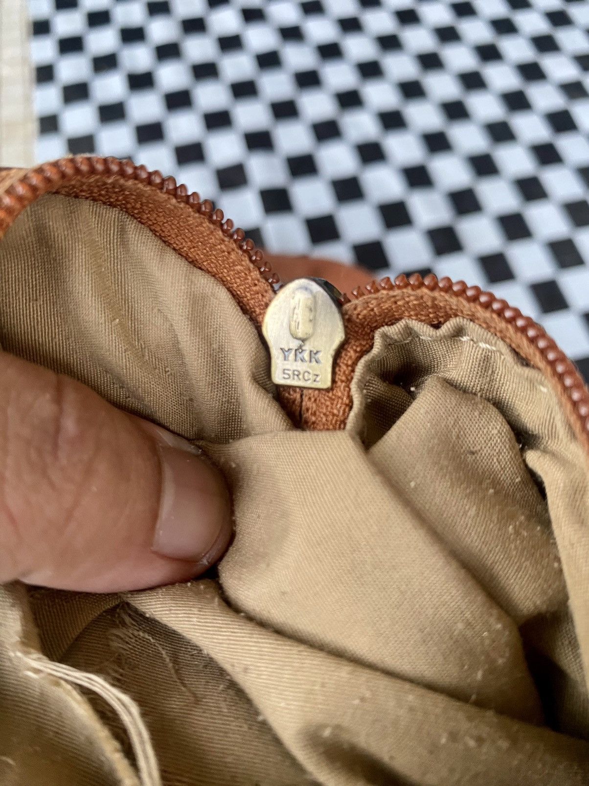 Leather × Vintage Vintage Leather Crossbody bag Oran Leather Australia Size ONE SIZE - 18 Thumbnail
