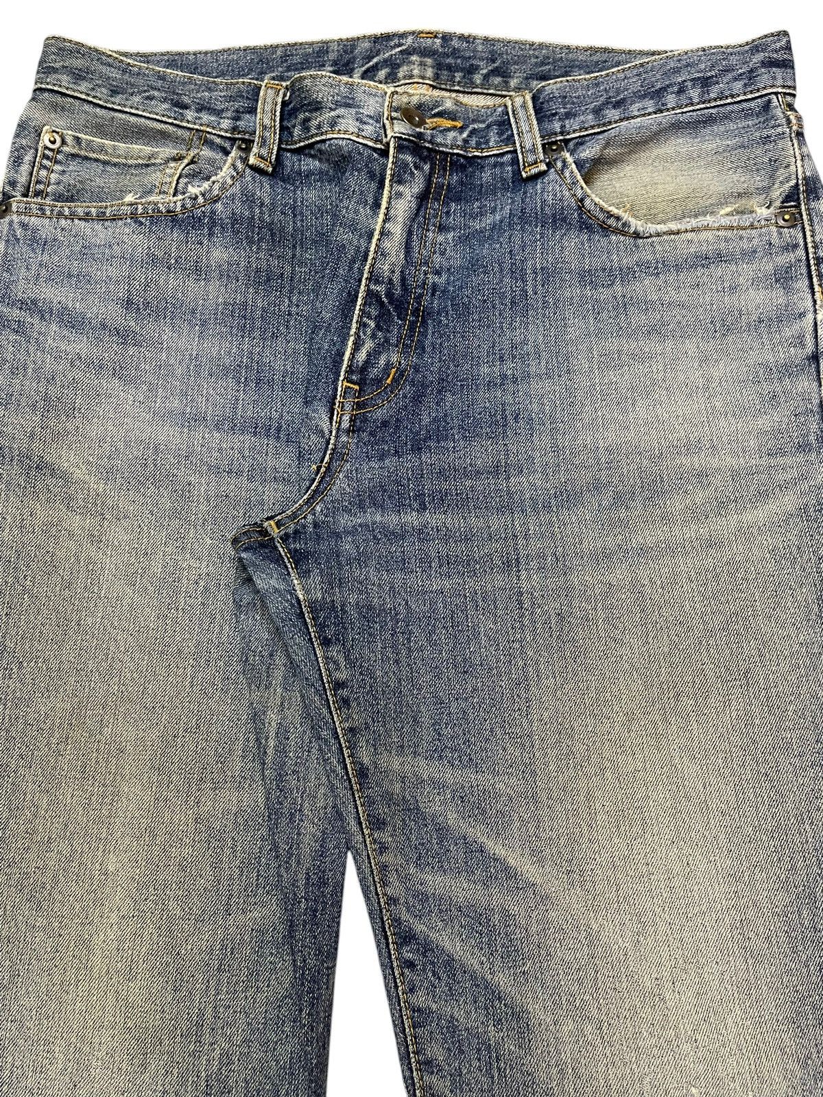 Uniqlo Vintage Japanese Uniqlo Blue Faded Wash Style Bootcut Jeans Size US 34 / EU 50 - 4 Thumbnail