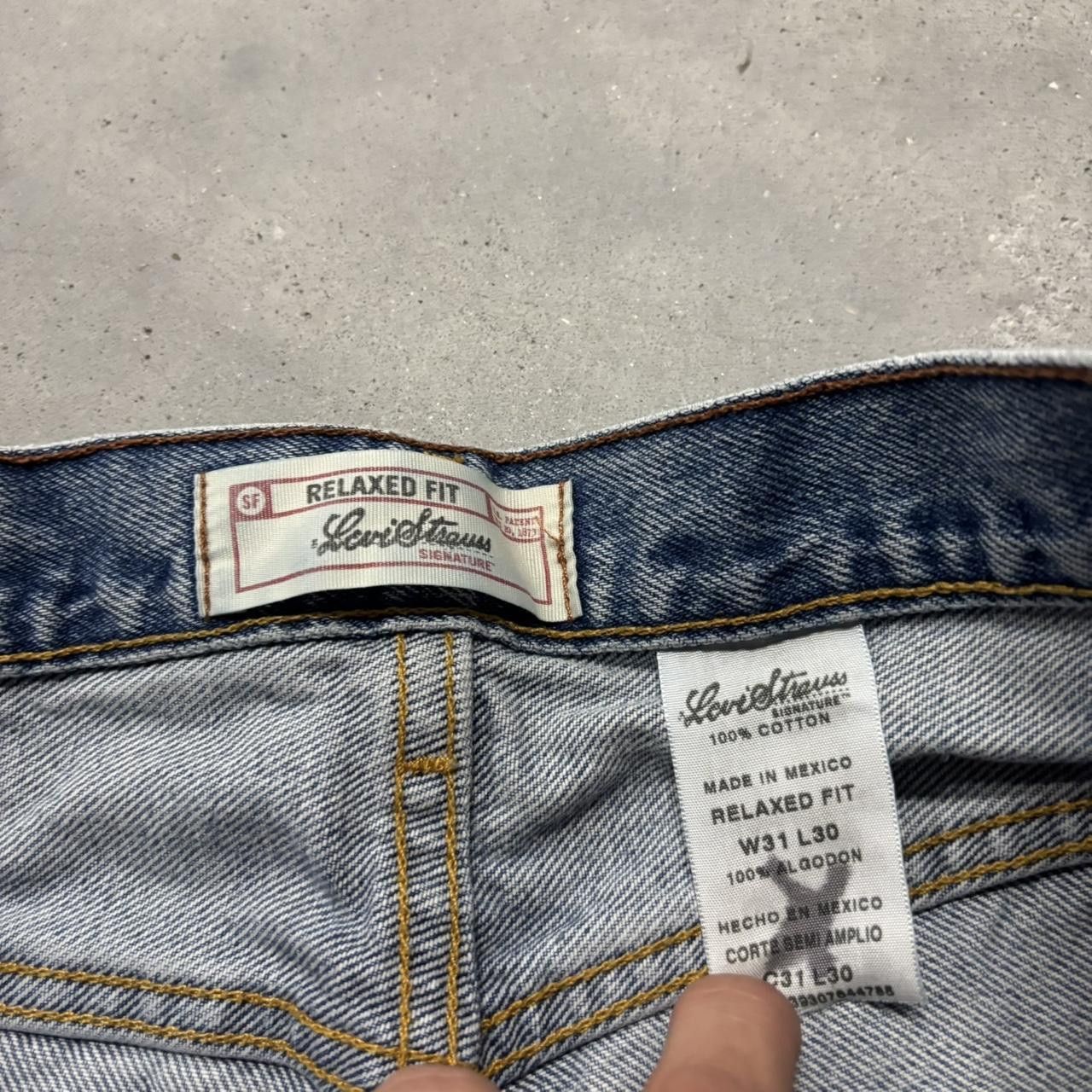 Levi's × Vintage Crazy Vintage Y2K/2000s Medium Wash Levi’s Denim Jeans! Size US 30 / EU 46 - 8 Thumbnail