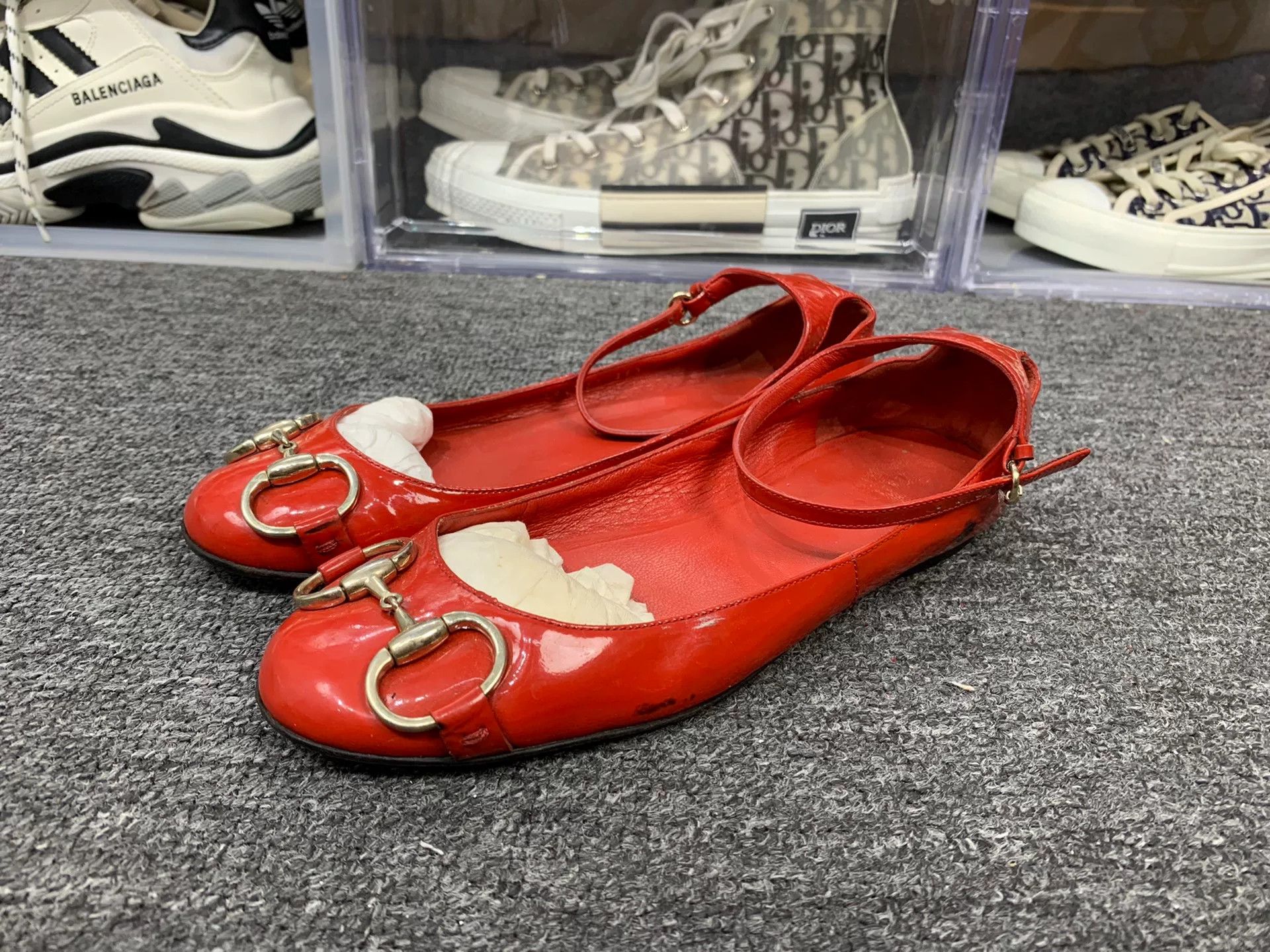 Gucci Gucci Patent Red Lowtop Sneakers us_5 Women Size US 5 / IT 35 - 1 Thumbnail