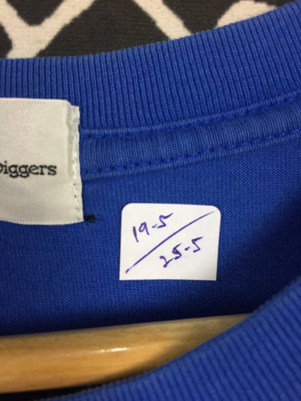 Japanese Brand × Vintage 24 Karats Gold Diggers New Cool Two Four Tee Size US M / EU 48-50 / 2 - 11 Thumbnail