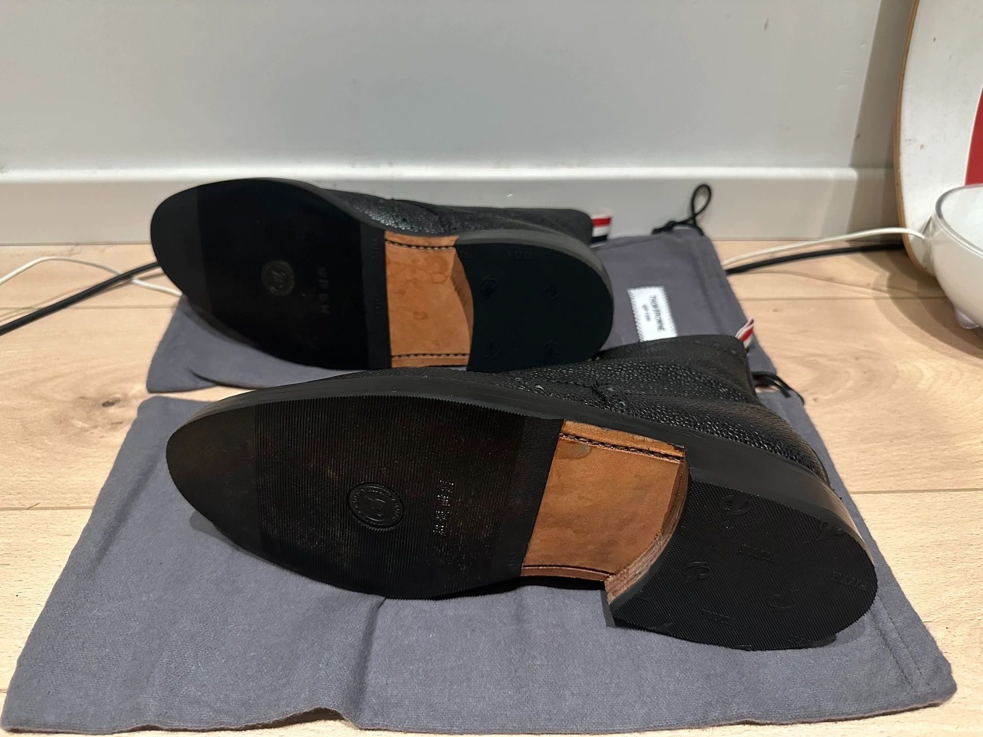 Thom Browne Thom Browne Classic Cap-Toe High-Top US7 9+ Wooden Size US 7 / EU 40 - 3 Thumbnail