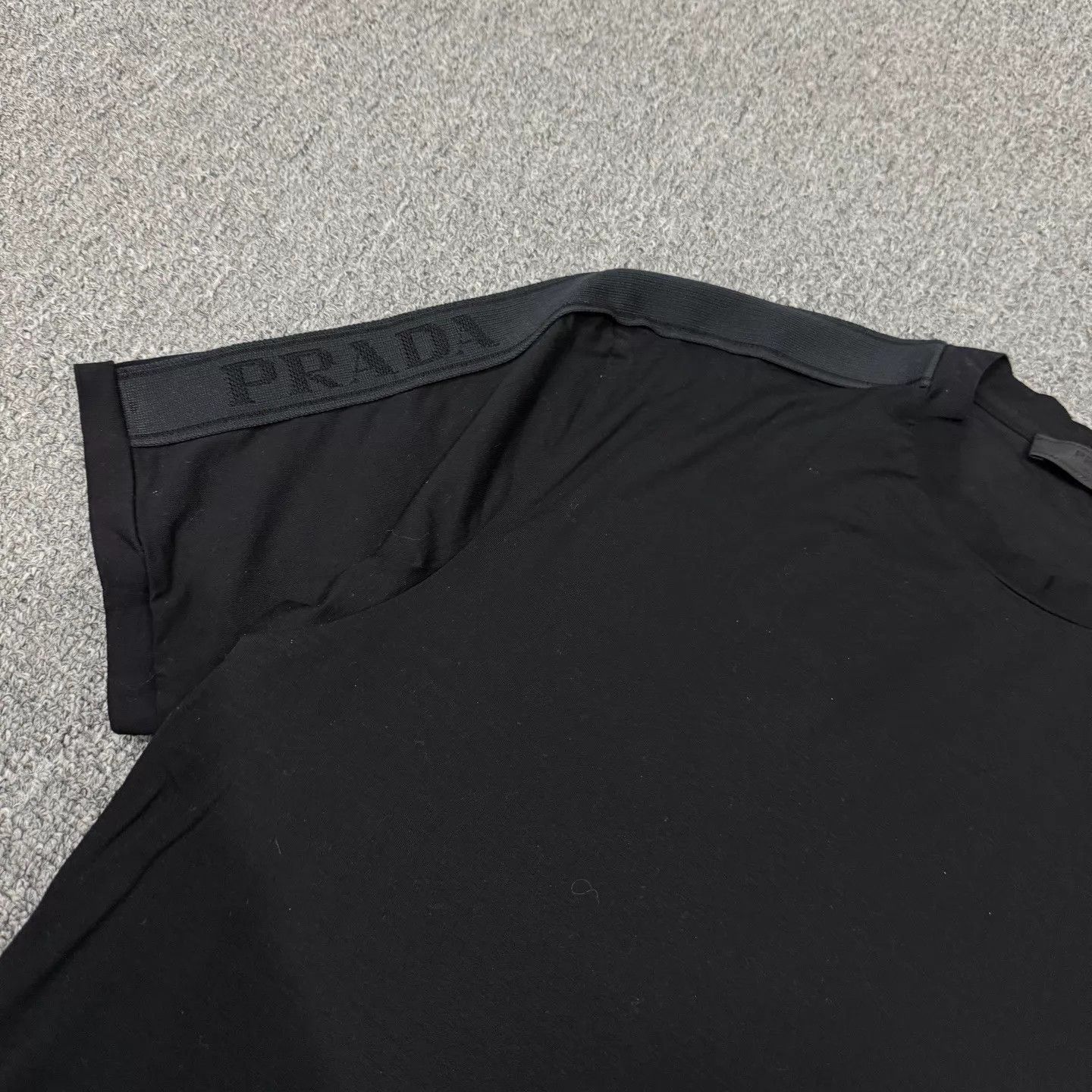 Prada Prada Shoulder Logo Short Sleeve Tee Black S 99 New Size S / US 4 / IT 40 - 3 Thumbnail