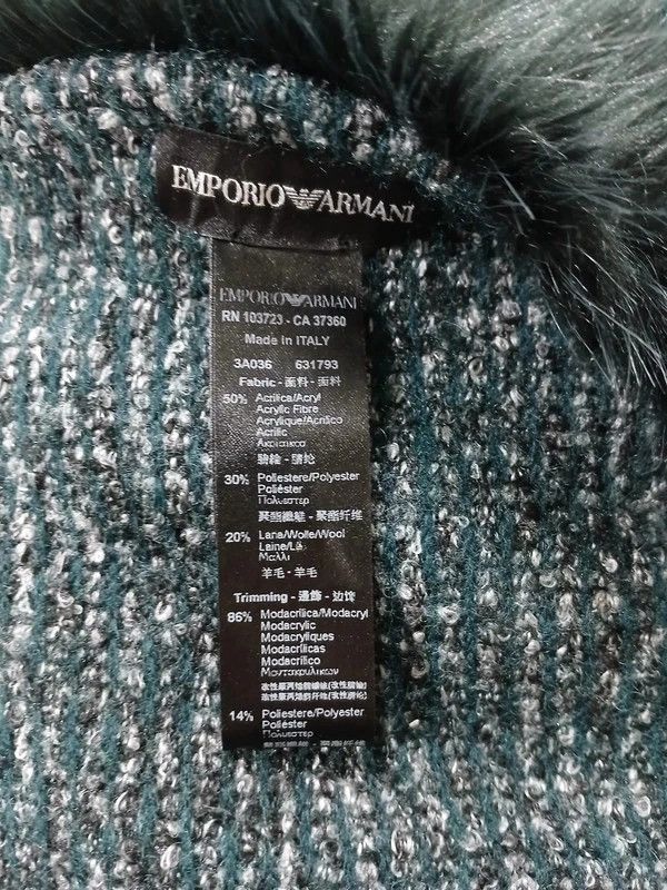 Emporio Armani Emporio Armani Cape with a Faux Fur Collar Size ONE SIZE - 4 Thumbnail