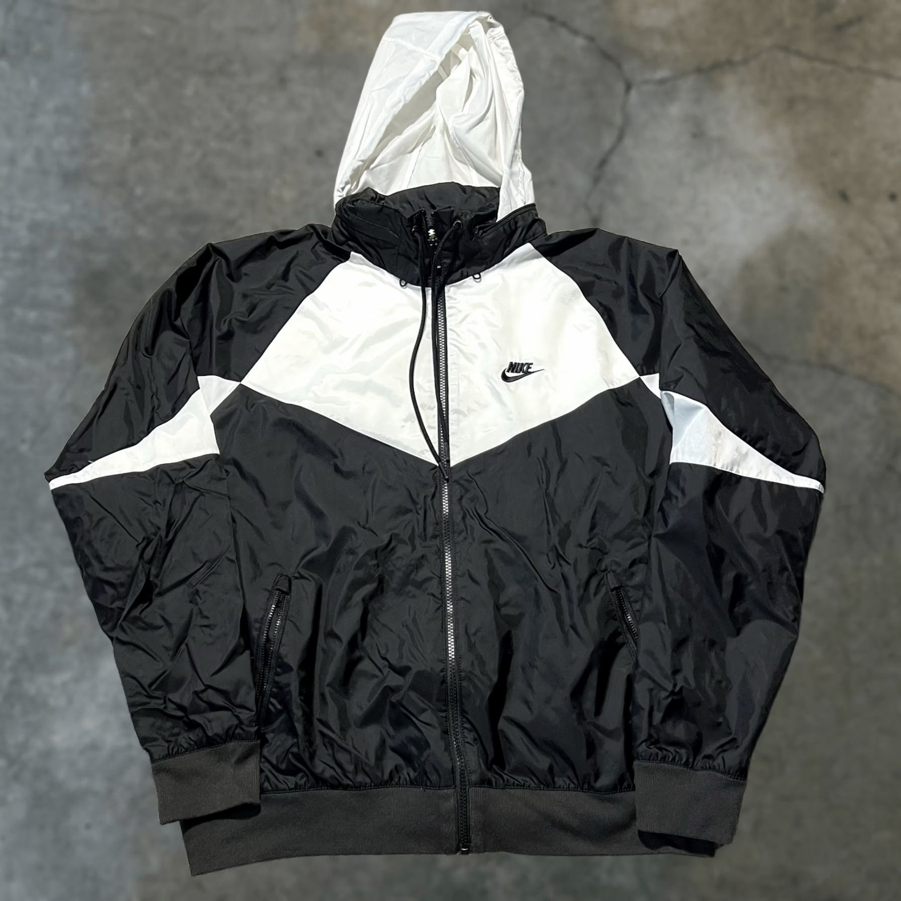 Nike × Stussy Nike X Stüssy Windrunner Jacket Off-Noir | Grailed