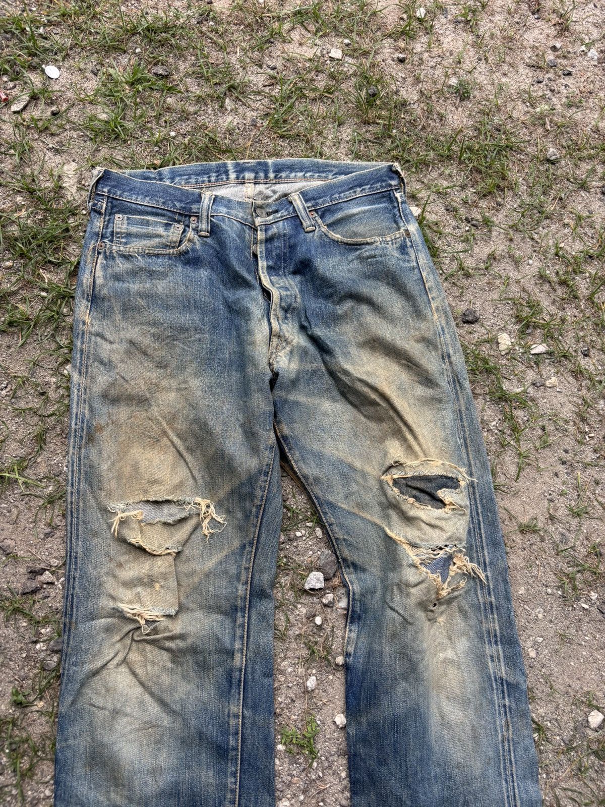 Full Count & Co. Distressed Full Count Selvedge Jeans Size US 32 / EU 48 - 6 Thumbnail