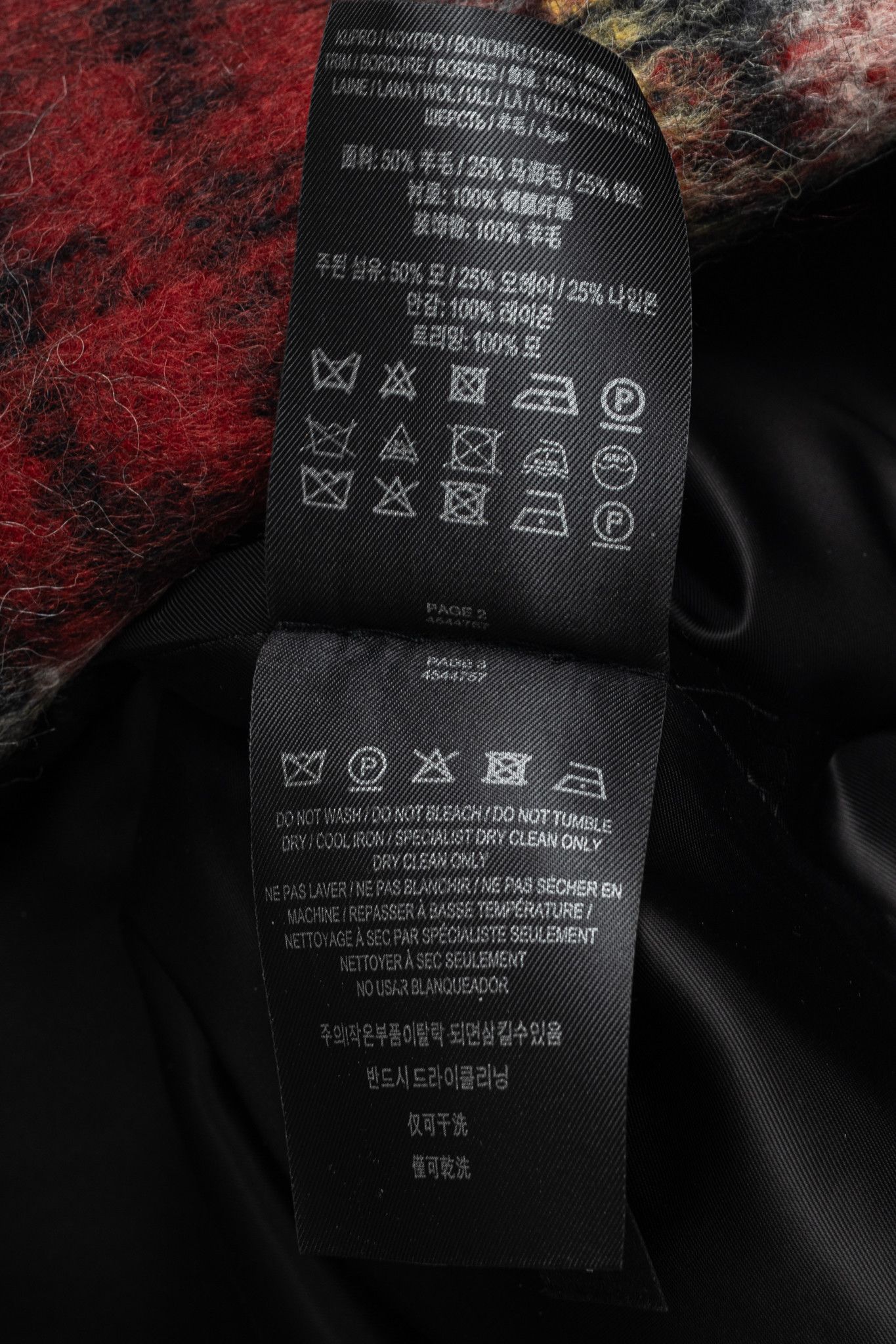 Burberry Burberry AW/16 Runway Red Tartan Wool-Blend Coat Size XS / US 0-2 / IT 36-38 - 11 Thumbnail