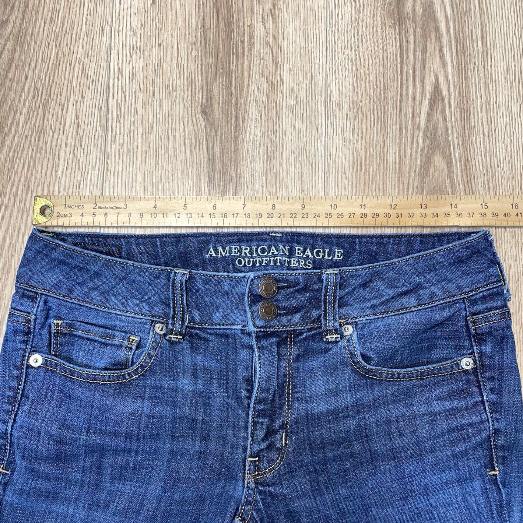 American Eagle Outfitters AMERICAN EAGLE Artist Crop Jeans Size 6 Women Stretch Blue Size ONE SIZE - 3 Thumbnail
