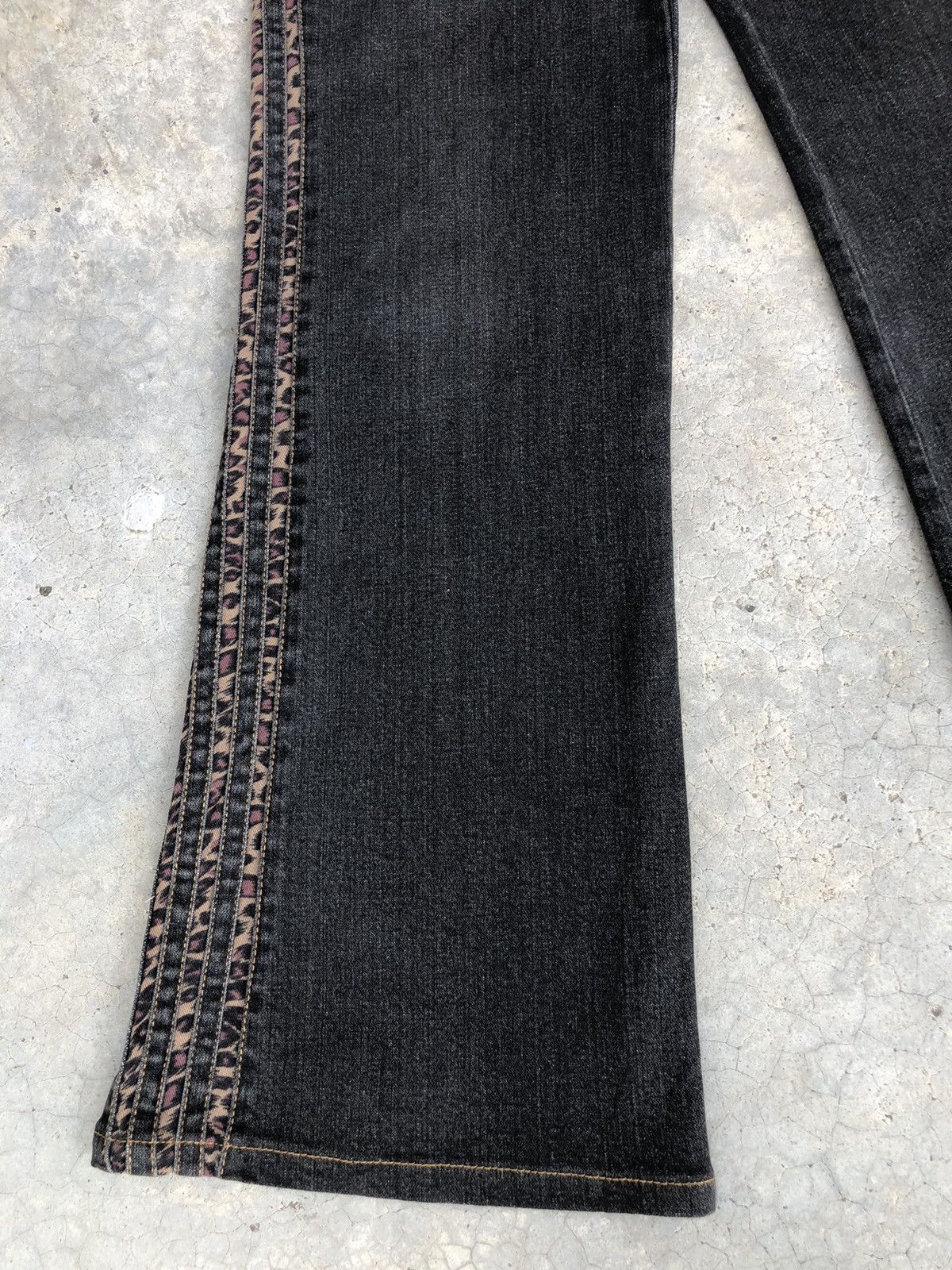 If Six Was Nine Jouer Bu Flared Jeans Distressed Jeans Size US 30 / EU 46 - 6 Thumbnail