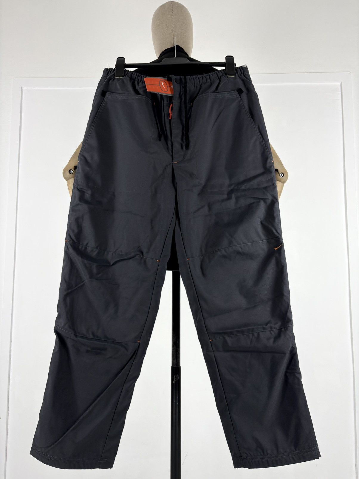 Nike 90’s Swoosh Fleece Pockets Nylon Baggy Joggers Track Pants Size US 34 / EU 50 - 2 Thumbnail