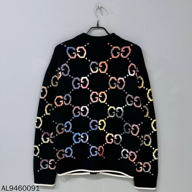 Gucci Gucci New gradient old-fashioned cardigan sweater 2501-Next Size US S / EU 44-46 / 1 - 3 Thumbnail