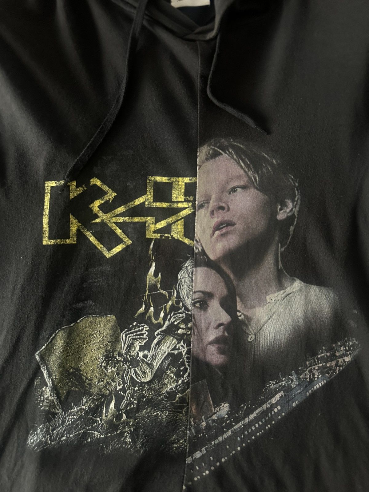 Vetements Vetements AW17 K-Hole/Titanic Split Oversized Hoodie Size US XS / EU 42 / 0 - 8 Thumbnail