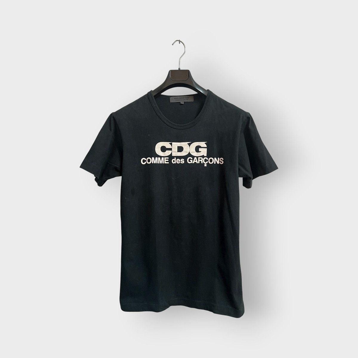 CDG by Comme des Garcons ARCHIVAL! 2010s Comme Des Garcons CDG Logo Tee (XL) Size US XL / EU 56 / 4 - 1 Thumbnail