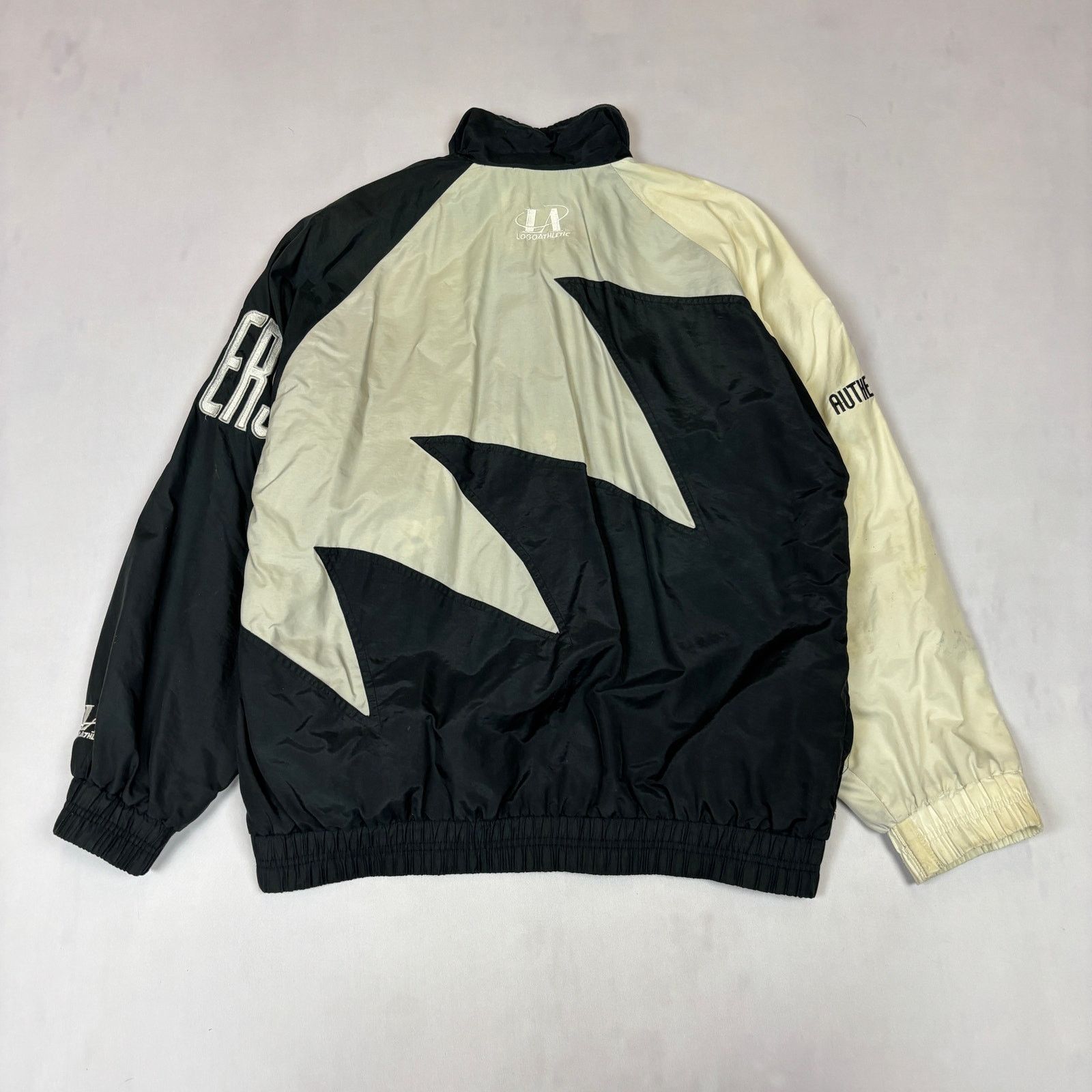 Logo Athletic VTG 90s Raiders LOGO ATHLETIC Pro Line Jacket Sharktooth M Size US M / EU 48-50 / 2 - 3 Thumbnail