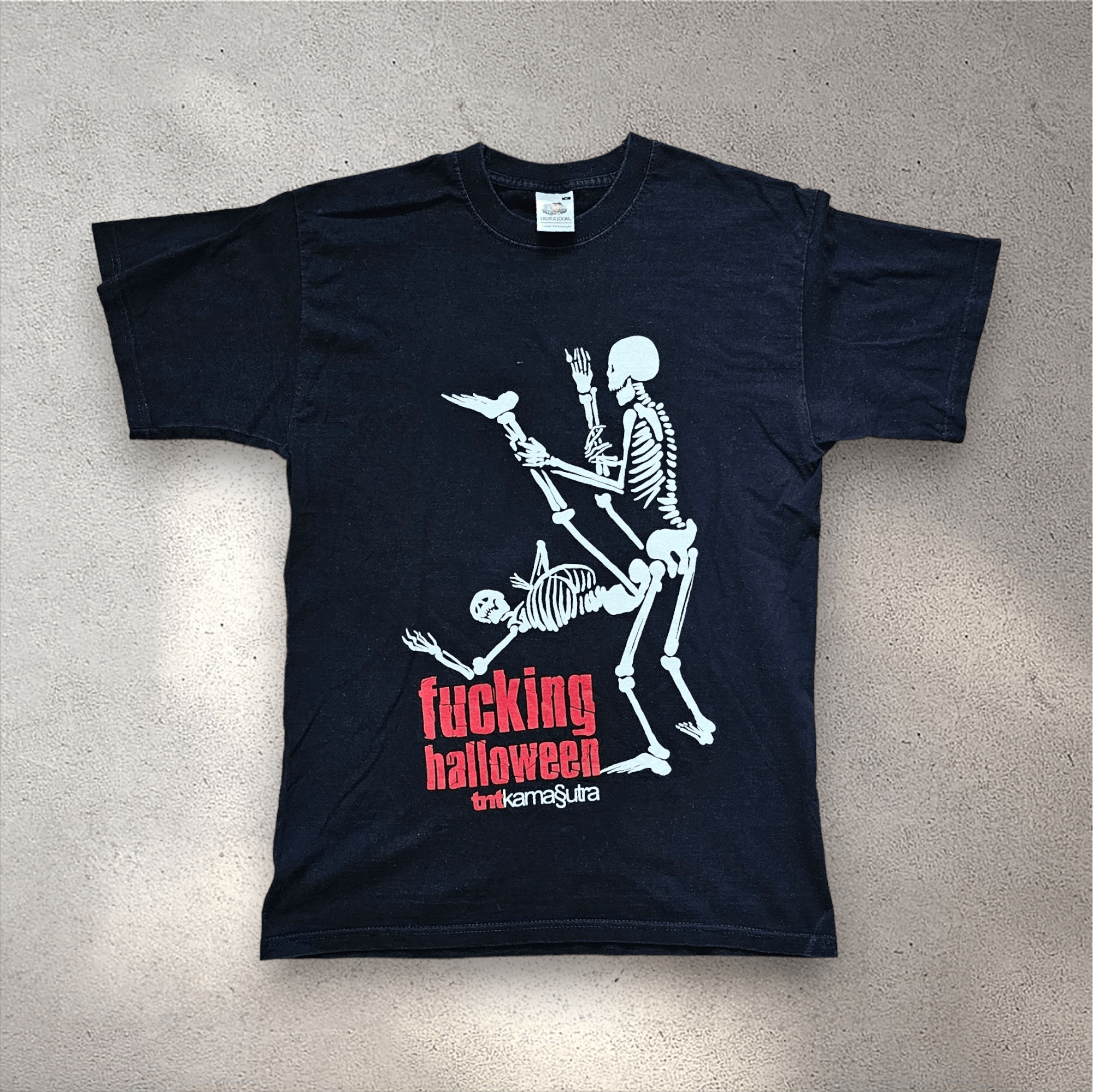 Fruit Of The Loom Fucking Halloween TNT Kamasutra Size US S / EU 44-46 / 1 - 1 Thumbnail
