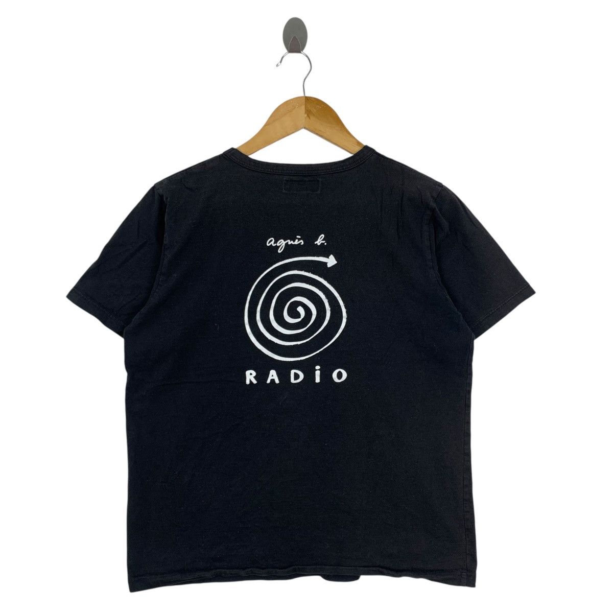 agnes b. Vintage AGNES B. PARIS Radio Design Designer Tshirt Size US L / EU 52-54 / 3 - 1 Thumbnail