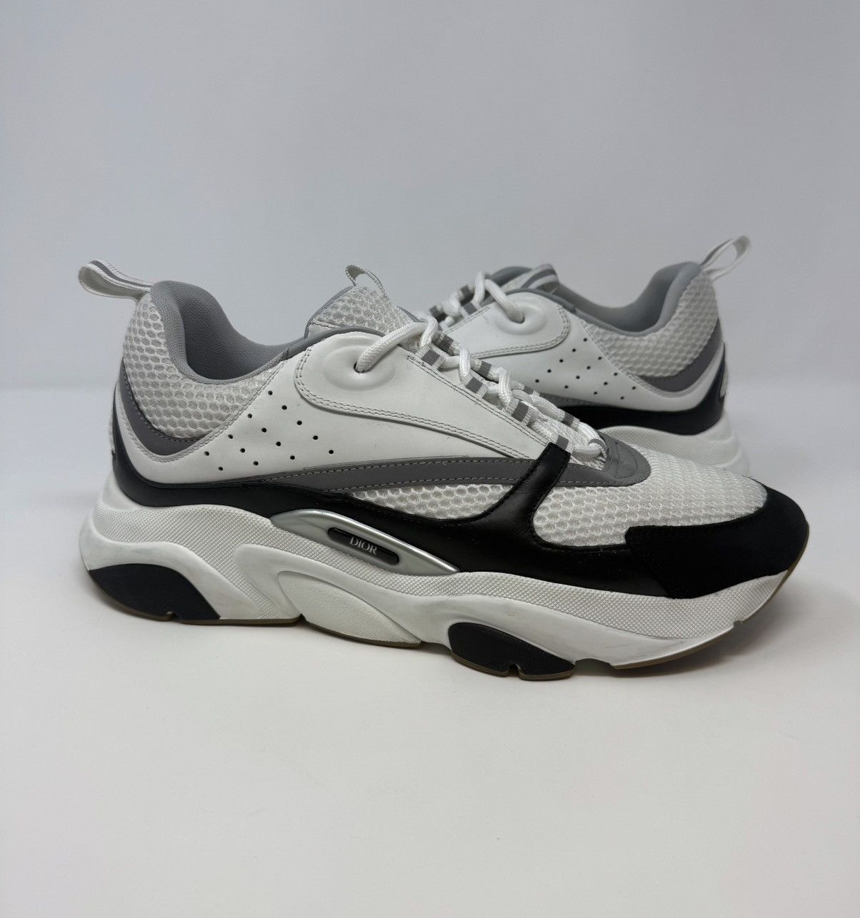 Dior Dior B22 Sneaker White/Black Size US 12 / EU 45 - 1 Thumbnail