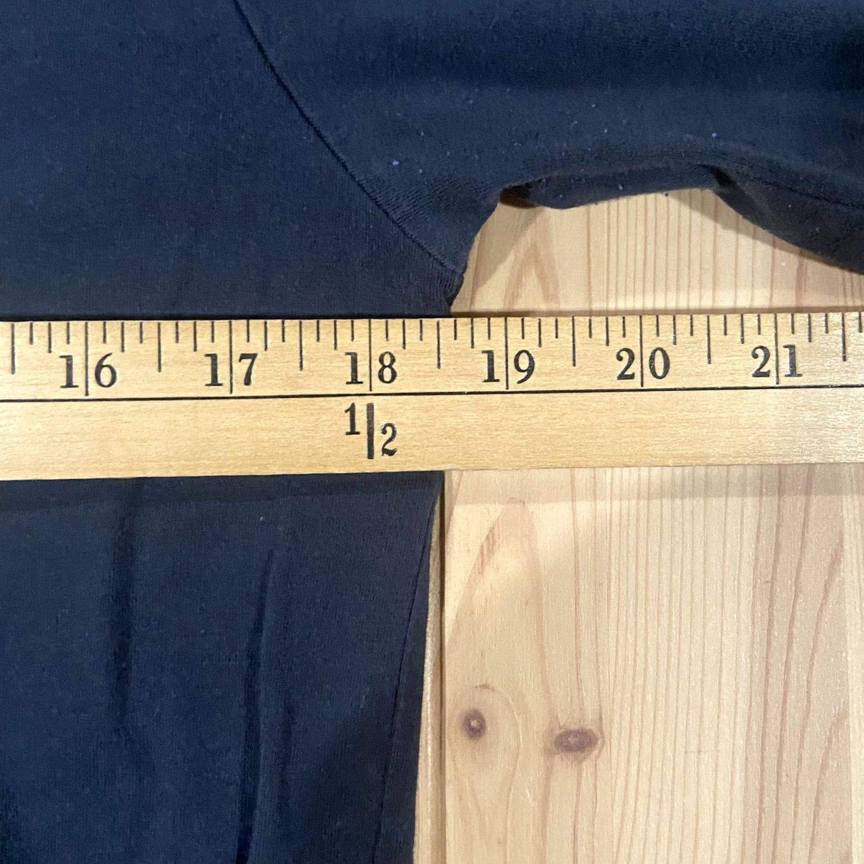 Under Armour VINTAGE? No — Under Armour Navy Blue Long Sleeve Shirt S Pullover Ball? (Note: Title optimized per rules, clarify) Size US S / EU 44-46 / 1 - 6 Thumbnail