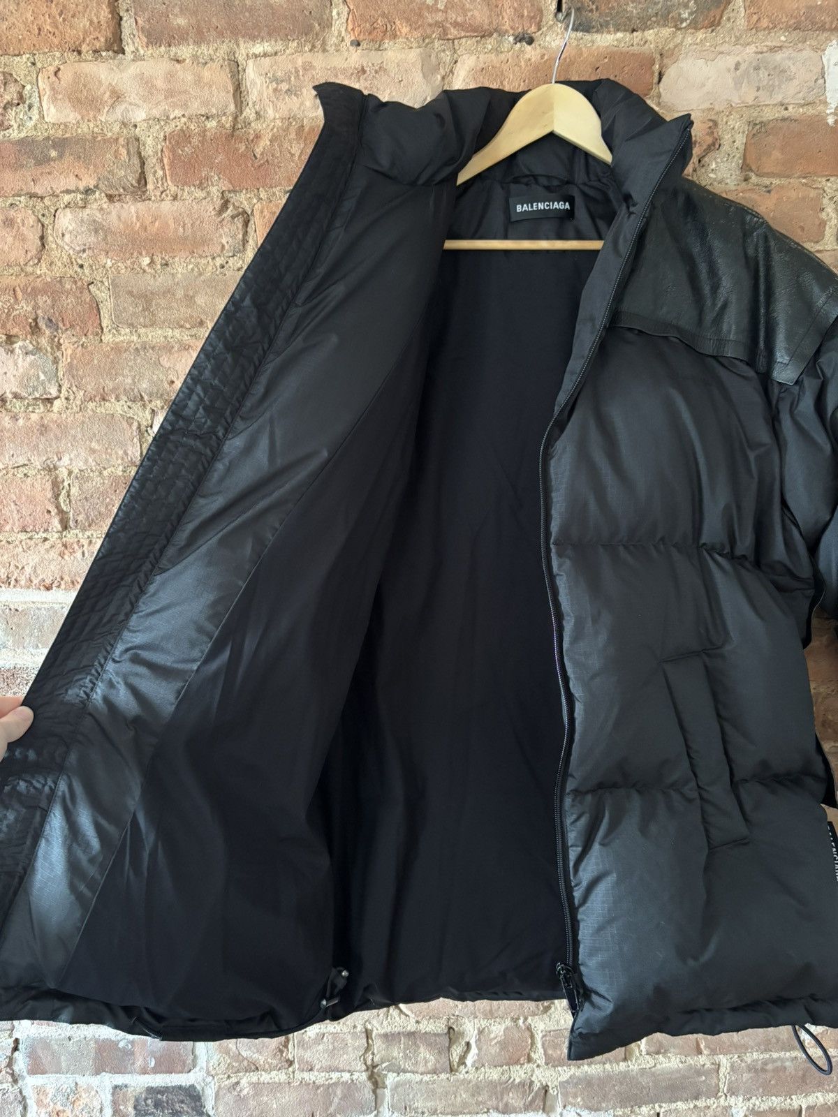 Balenciaga Balenciaga Leather Patch Puffer Jacket Size US S / EU 44-46 / 1 - 9 Thumbnail