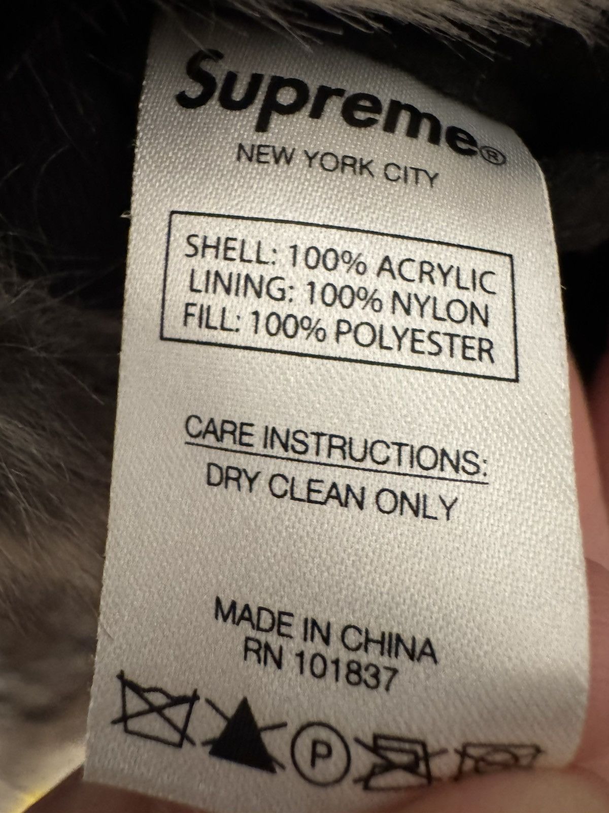 Supreme SUPREME FW20 REVERSIBLE FAUX FUR (VERY RARE) Size US L / EU 52-54 / 3 - 8 Thumbnail