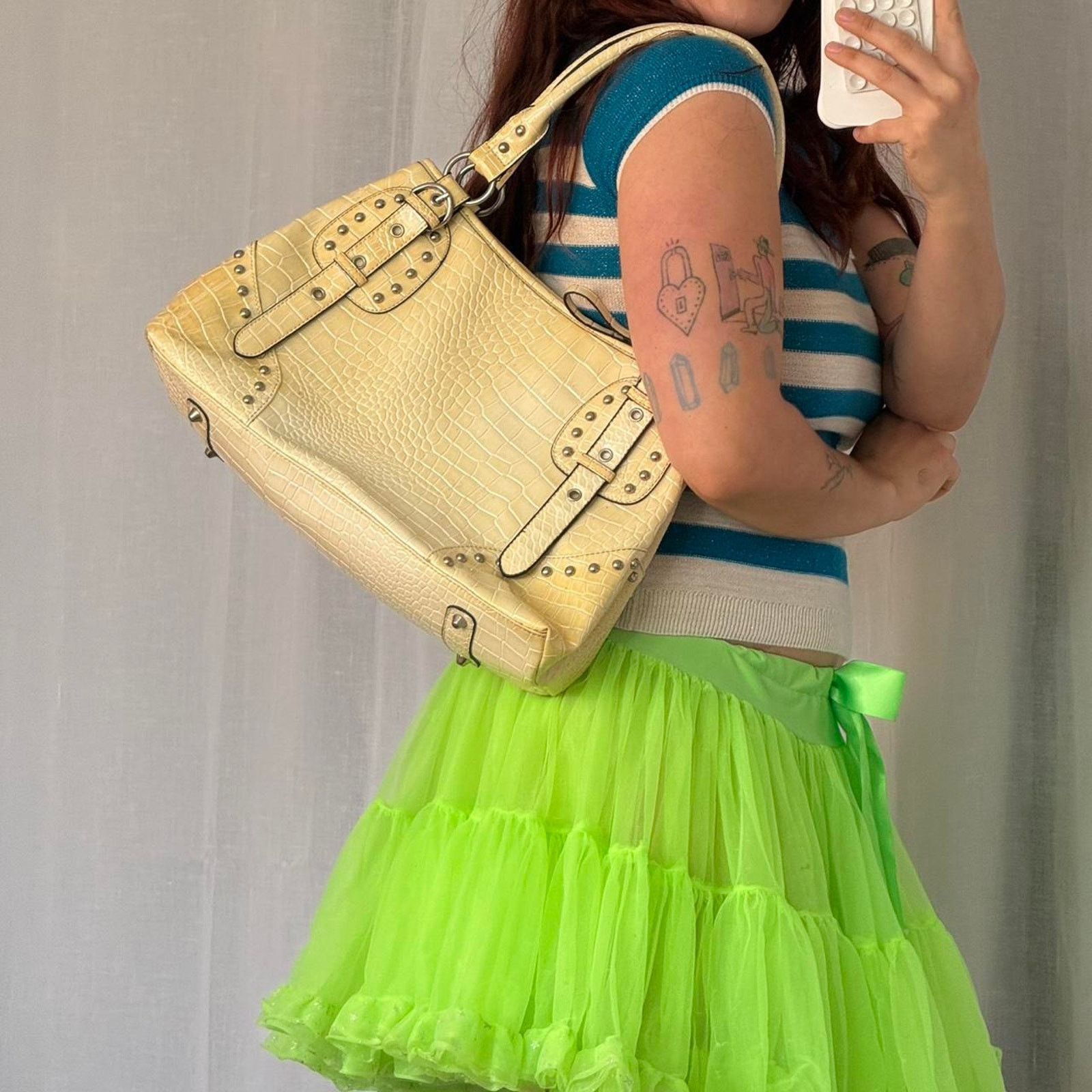 Vintage Y2K croc embossed oversized hobo shoulder bag studded Size ONE SIZE - 4 Thumbnail