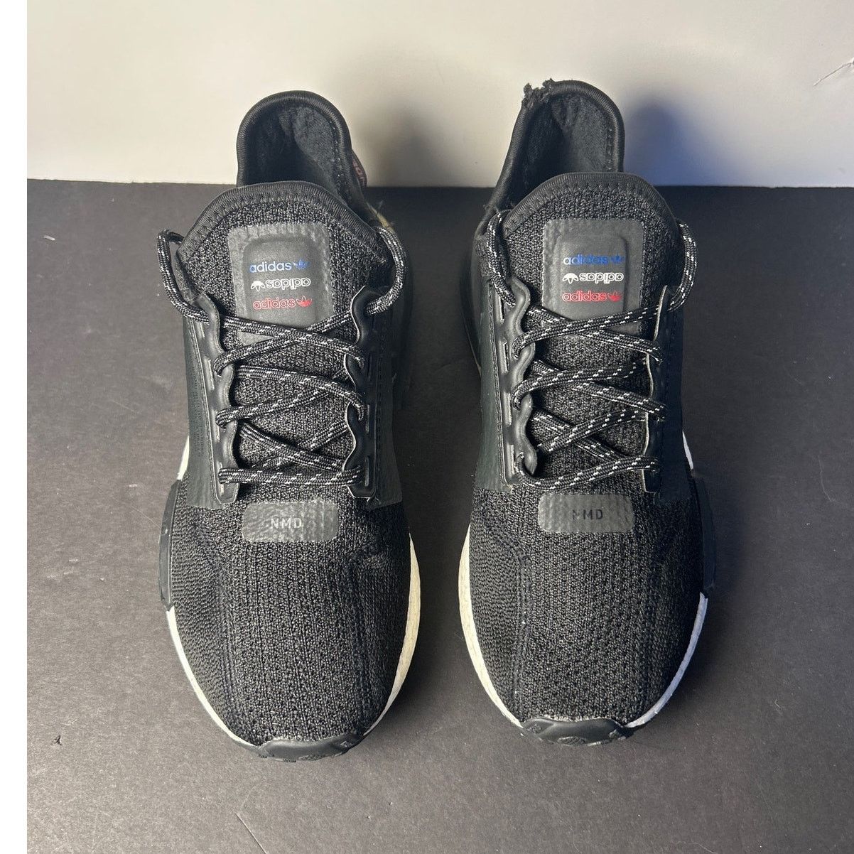 Adidas Adidas Mens NMD_R1 V2 J 'Black Gold Metallic' Size 5 Size US 5 / EU 37 - 6 Thumbnail